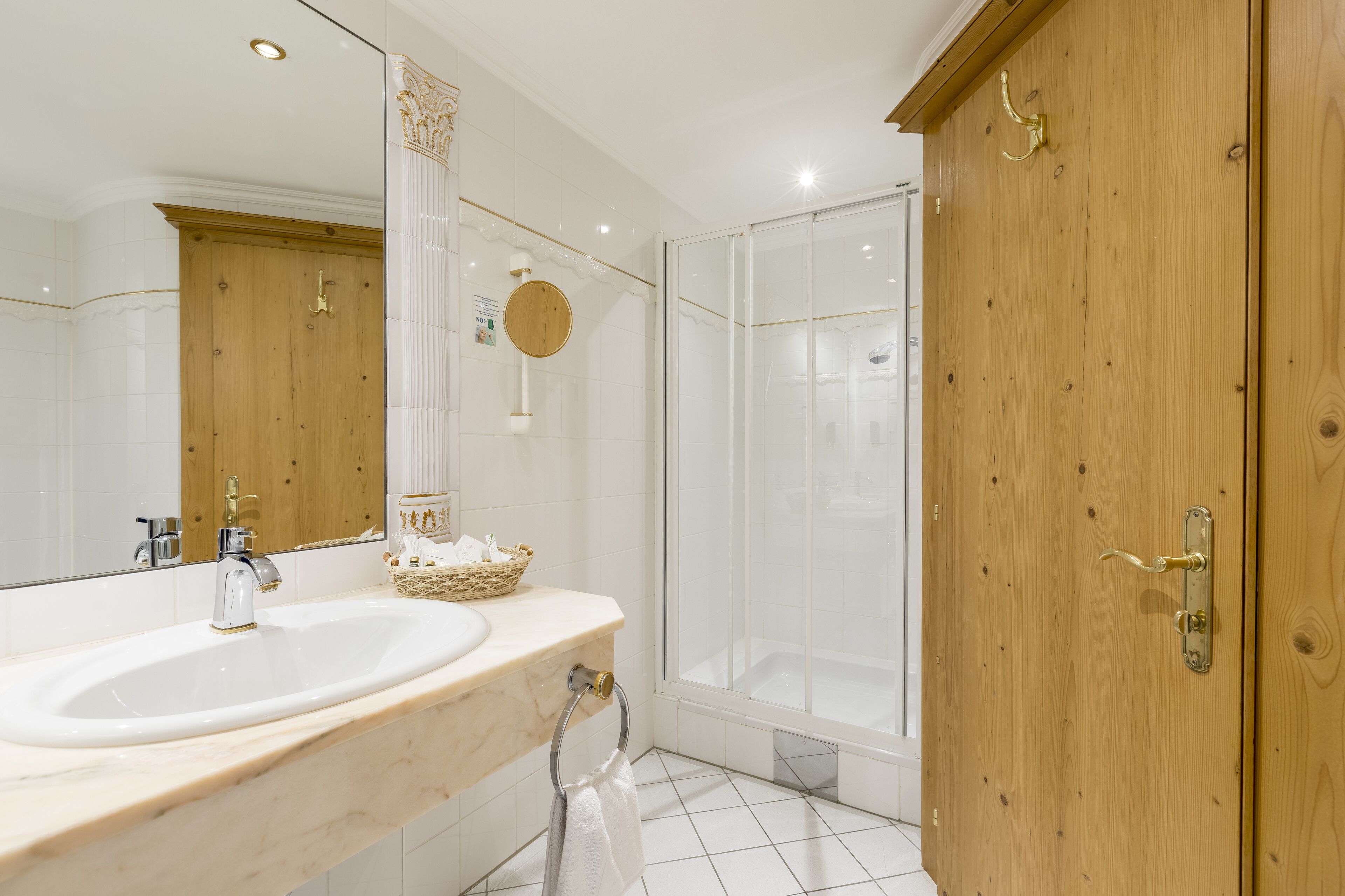 Gourmet- & Wellness-Hotel Alte Post Gourmet- & Wellness-Hotel Alte Post