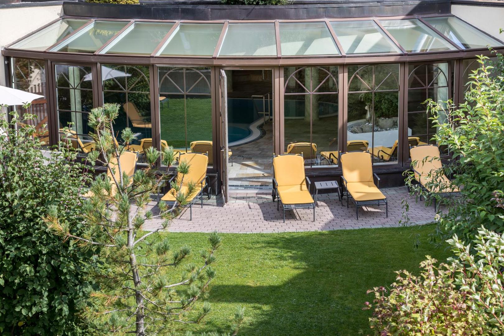 Gourmet- & Wellness-Hotel Alte Post Gourmet- & Wellness-Hotel Alte Post