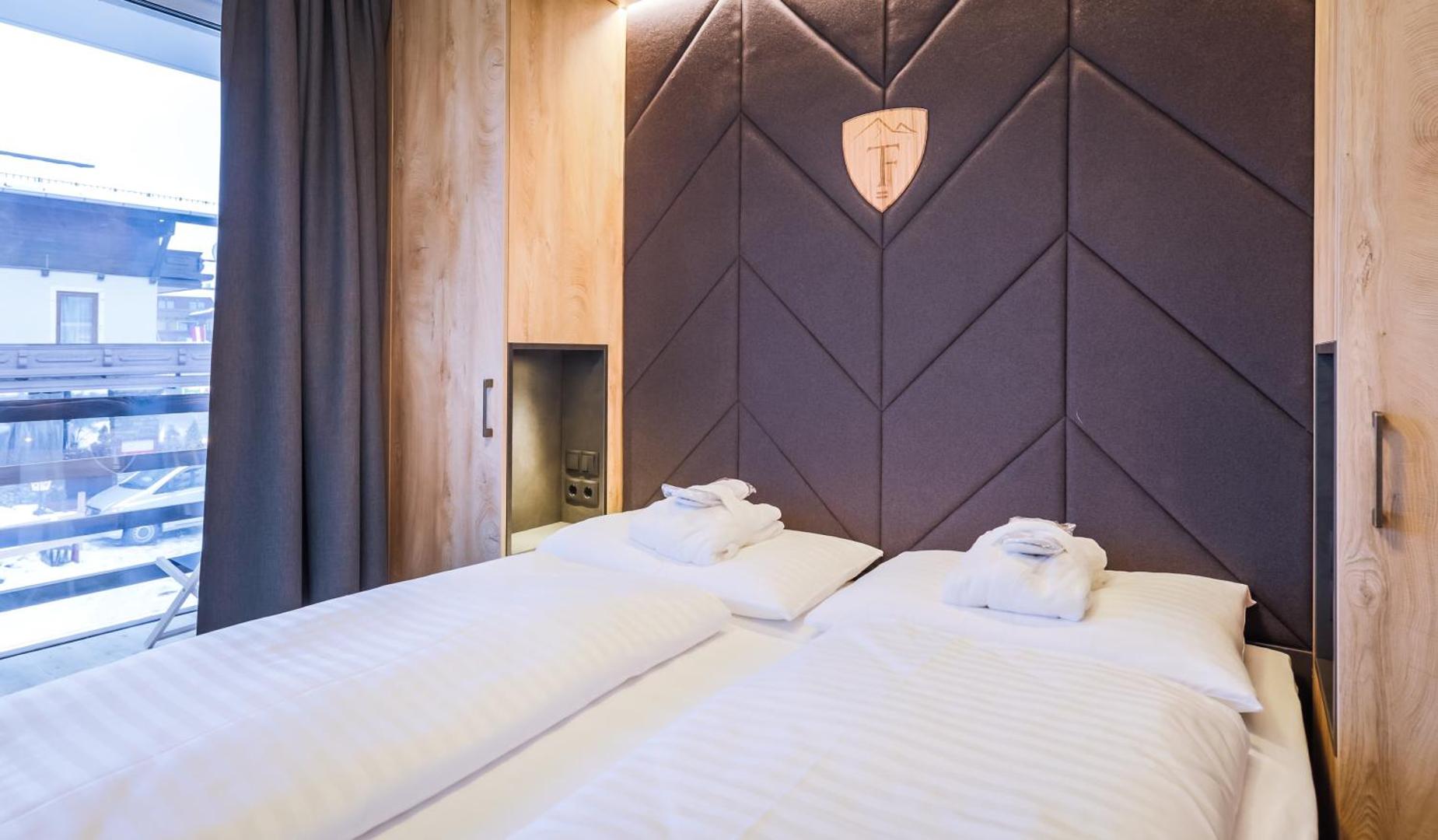 24 by Avenida Hotel & Residences 24 by Avenida Hotel & Residences