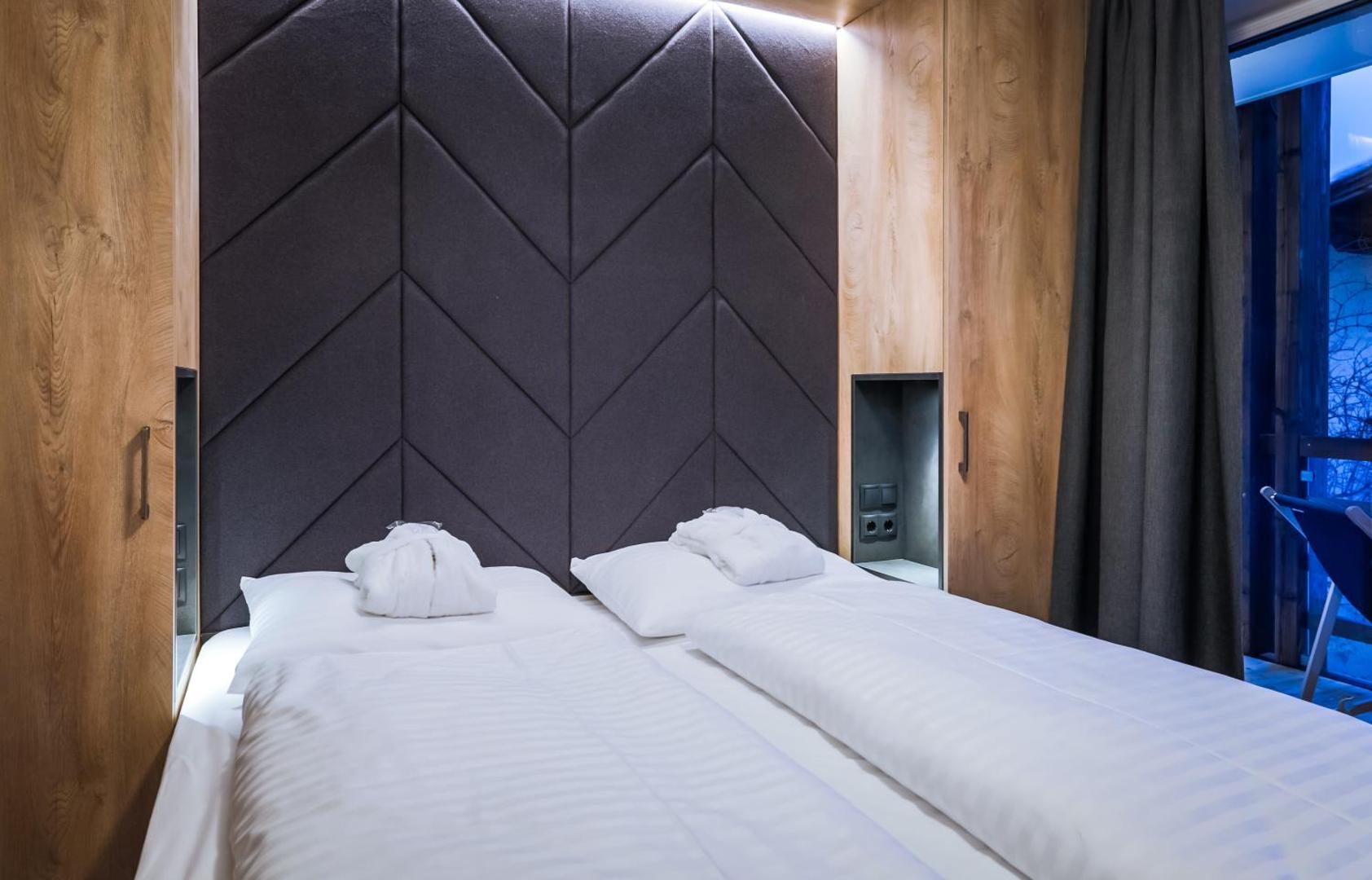 24 by Avenida Hotel & Residences 24 by Avenida Hotel & Residences