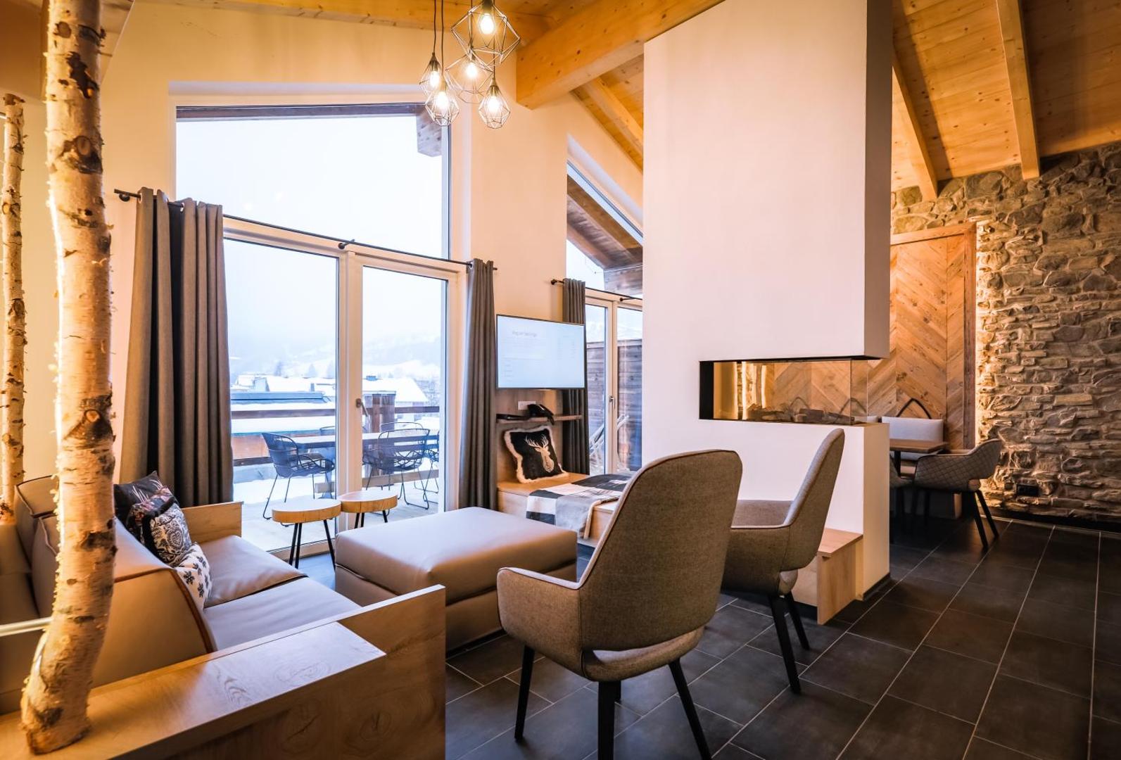 24 by Avenida Hotel & Residences 24 by Avenida Hotel & Residences