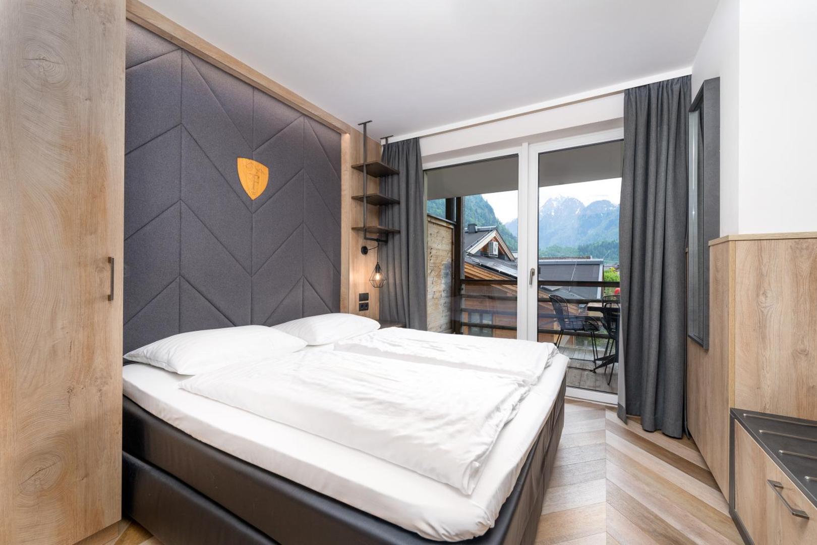 24 by Avenida Hotel & Residences 24 by Avenida Hotel & Residences