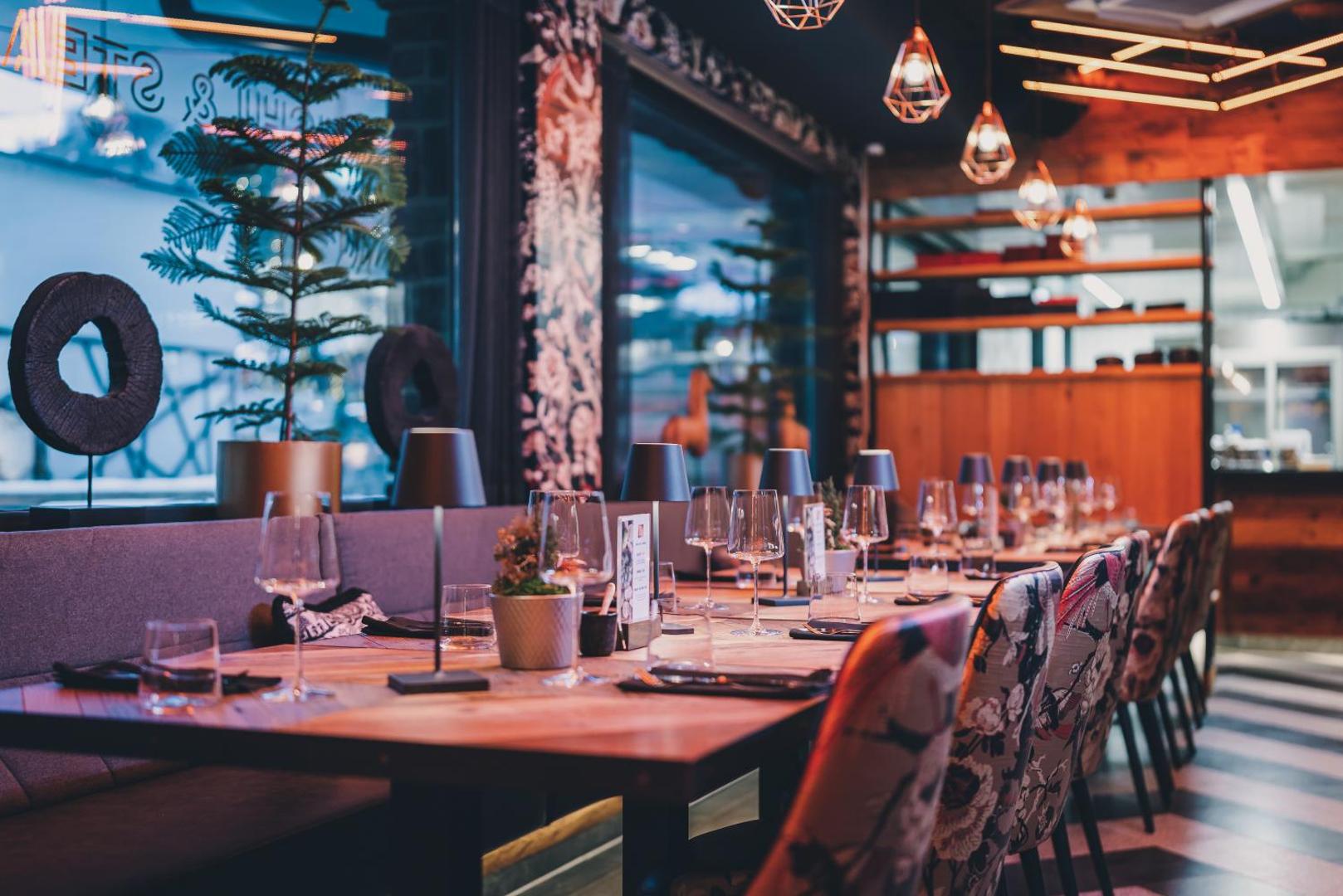 24 by Avenida Hotel & Residences 24 by Avenida Hotel & Residences
