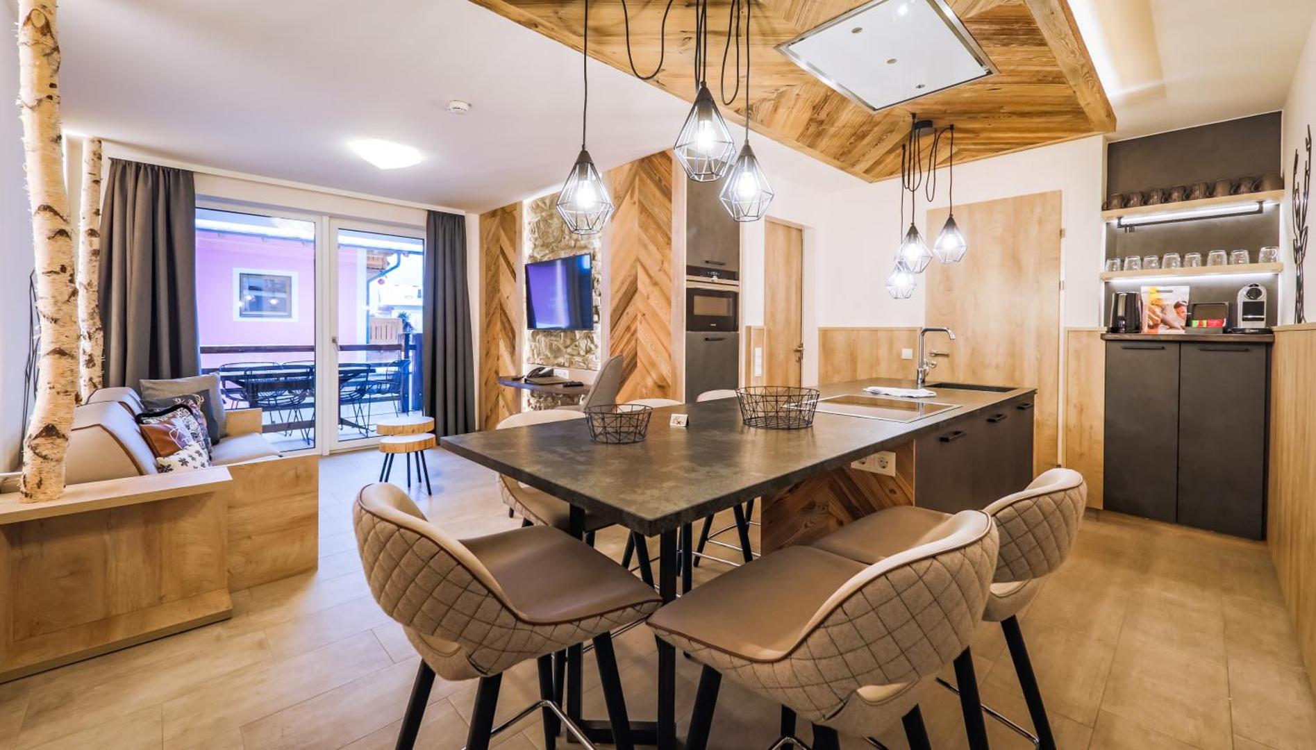 24 by Avenida Hotel & Residences 24 by Avenida Hotel & Residences