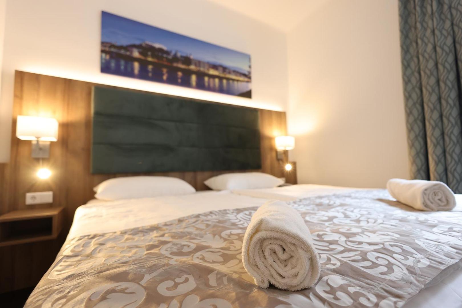 Altstadt Hotel Hofwirt Salzburg Altstadt Hotel Hofwirt Salzburg