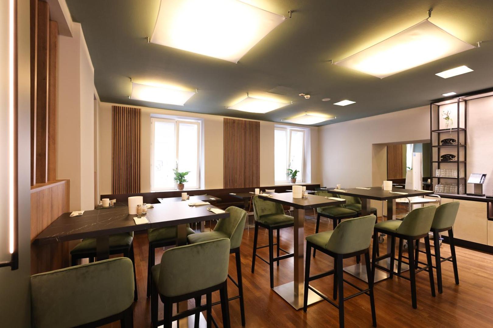 Altstadt Hotel Hofwirt Salzburg Altstadt Hotel Hofwirt Salzburg