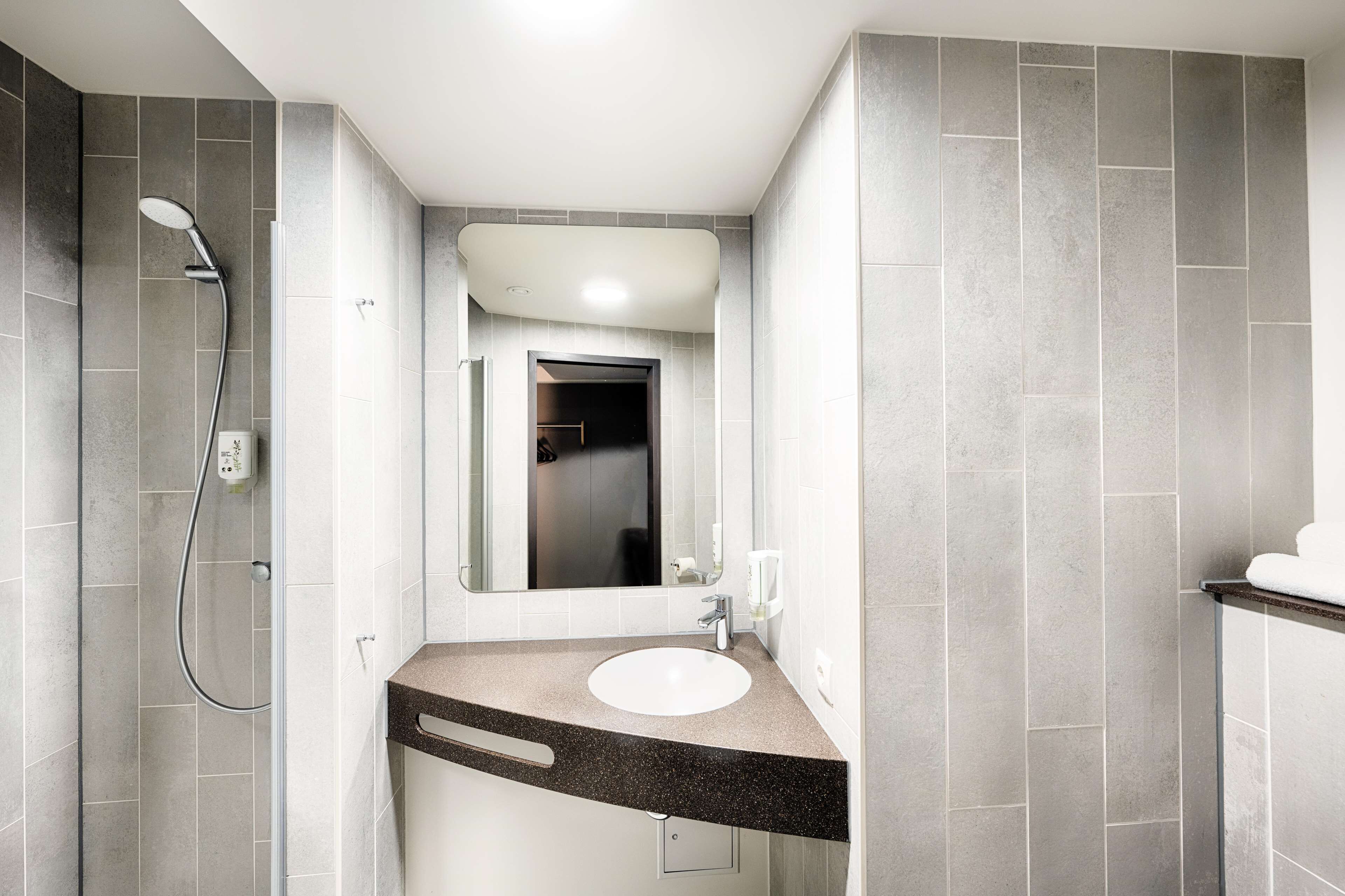 B&B Hotel Salzburg-Nord B&B Hotel Salzburg-Nord