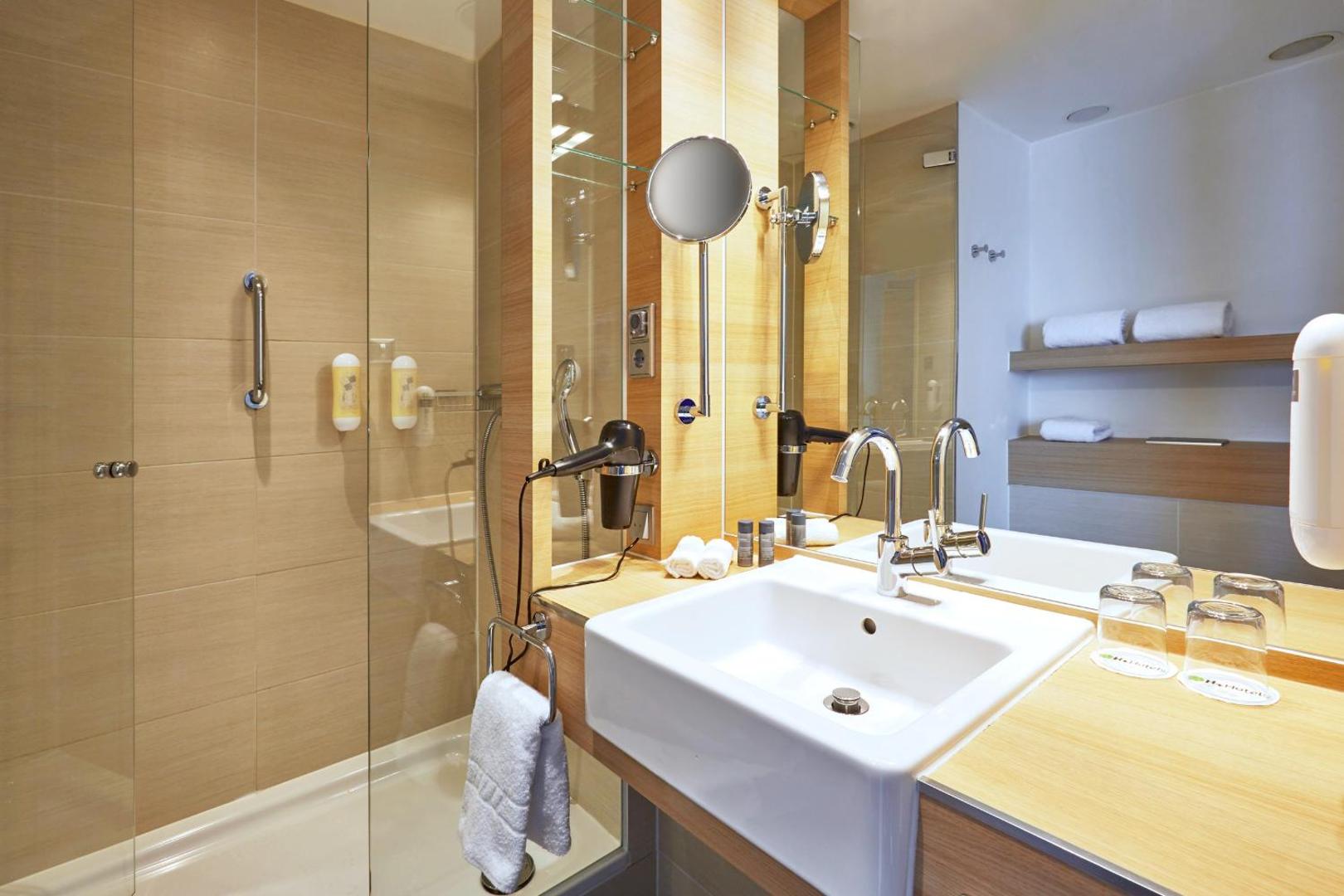 H+ Hotel Salzburg H+ Hotel Salzburg