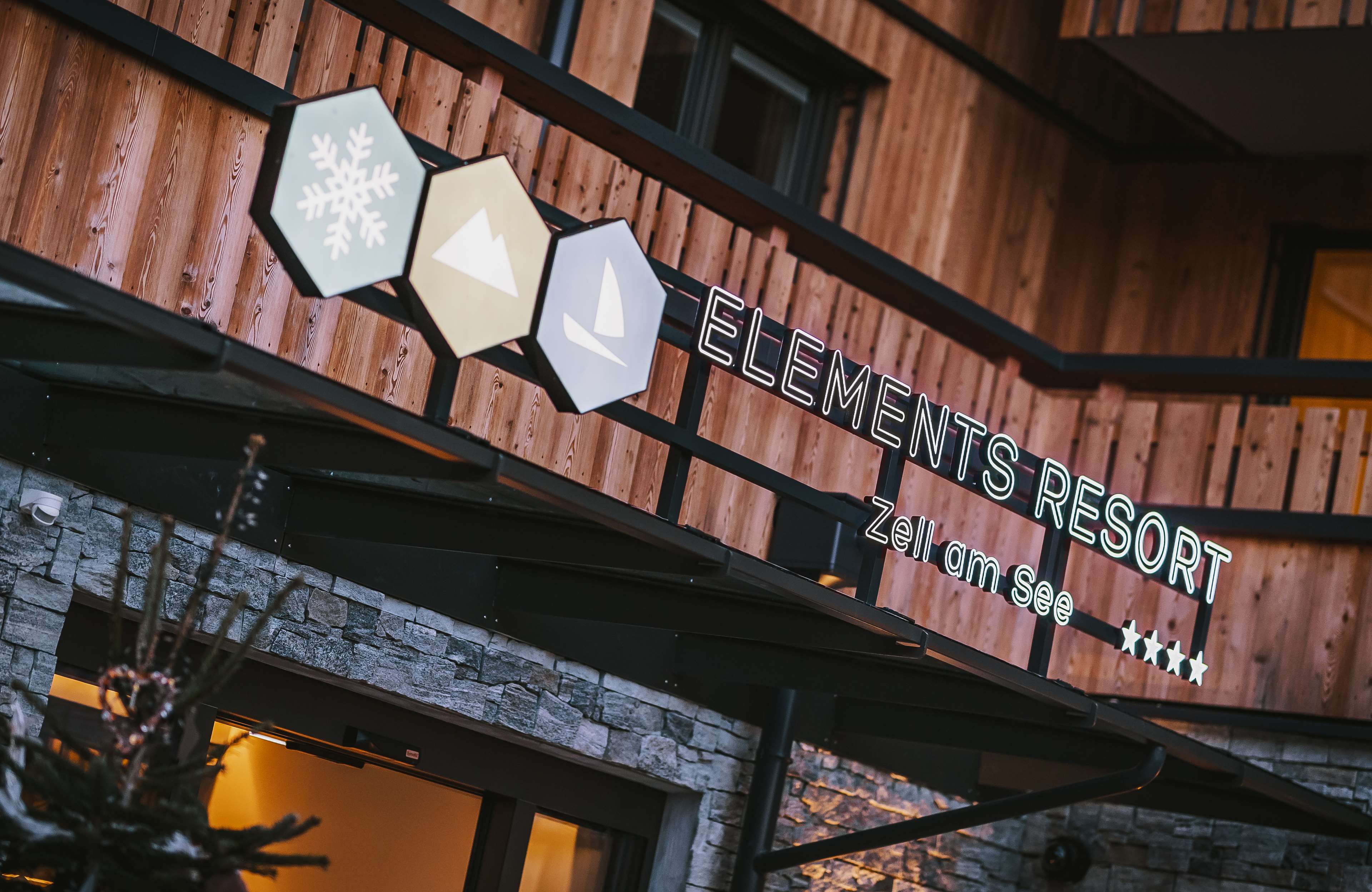 Elements Resort Zell am See, BW Signature Collection Hotel, Zell Am See Elements Resort Zell am See, BW Signature Collection Hotel, Zell Am See