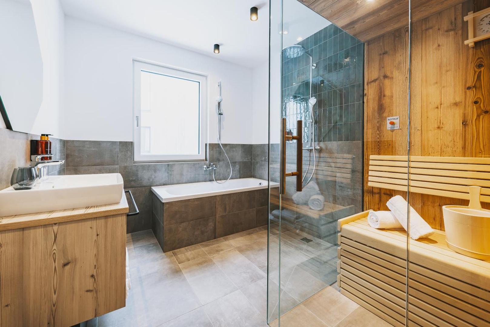 Nikolaus by AvenidA Panoramic Wellness Suites Nikolaus by AvenidA Panoramic Wellness Suites