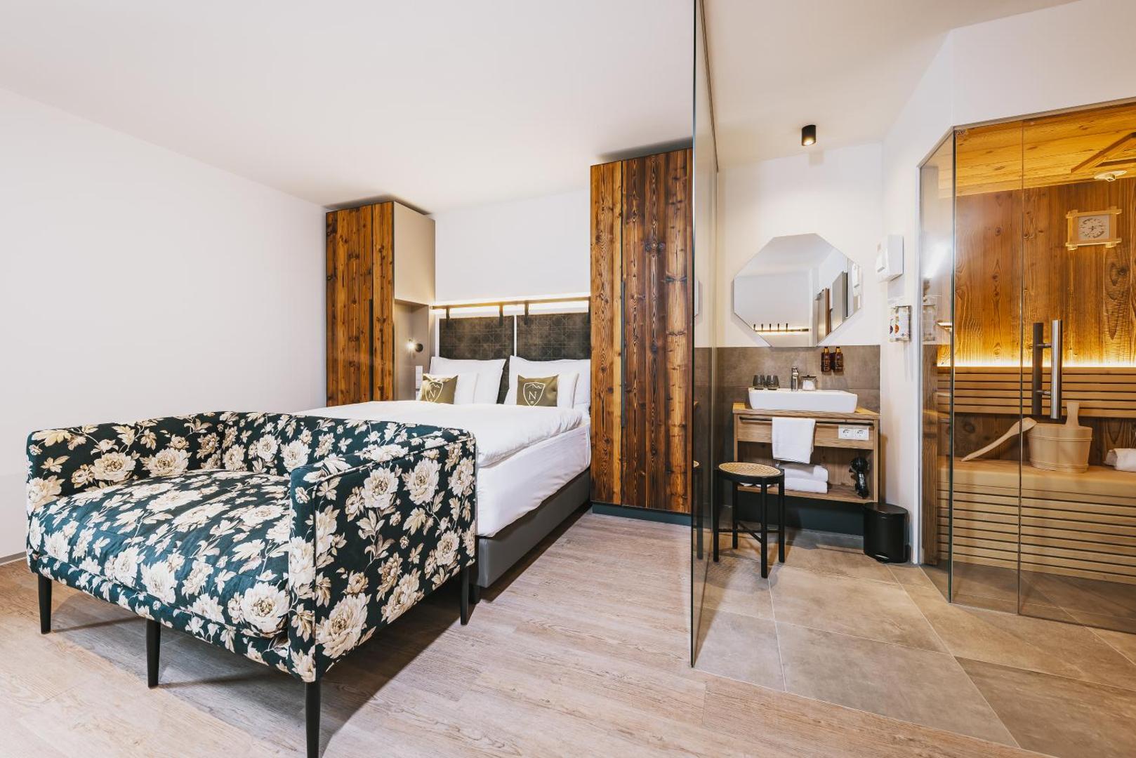Nikolaus by AvenidA Panoramic Wellness Suites Nikolaus by AvenidA Panoramic Wellness Suites