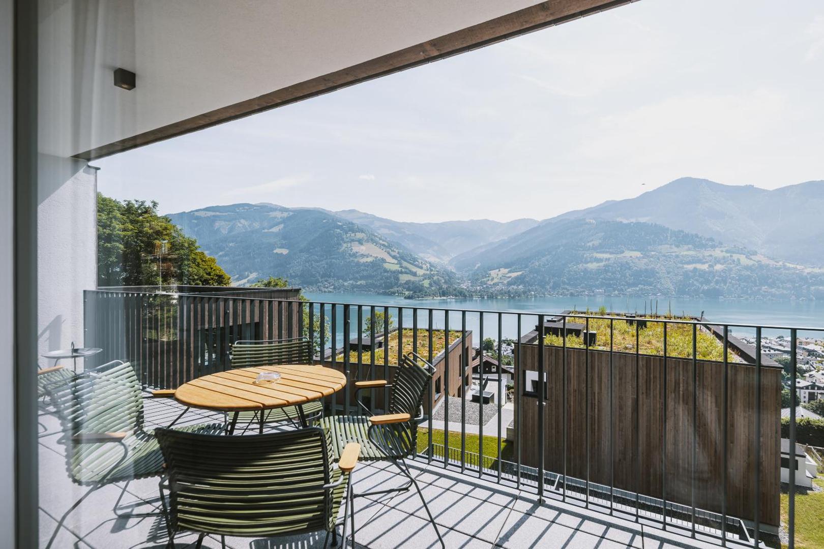 Nikolaus by AvenidA Panoramic Wellness Suites Nikolaus by AvenidA Panoramic Wellness Suites