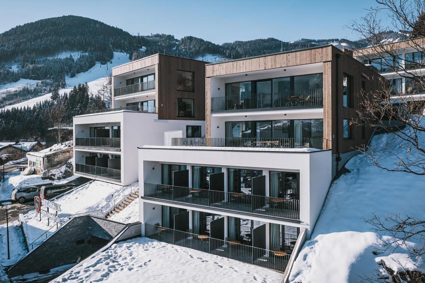 Nikolaus by AvenidA Panoramic Wellness Suites Nikolaus by AvenidA Panoramic Wellness Suites