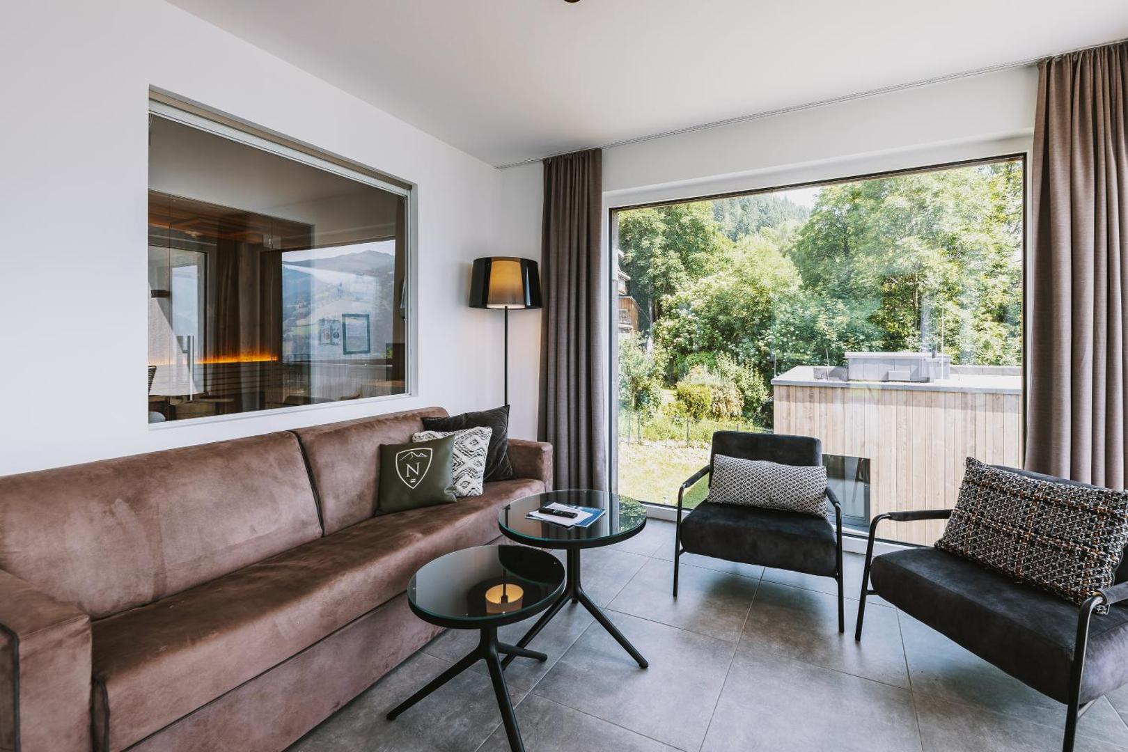 Nikolaus by AvenidA Panoramic Wellness Suites Nikolaus by AvenidA Panoramic Wellness Suites
