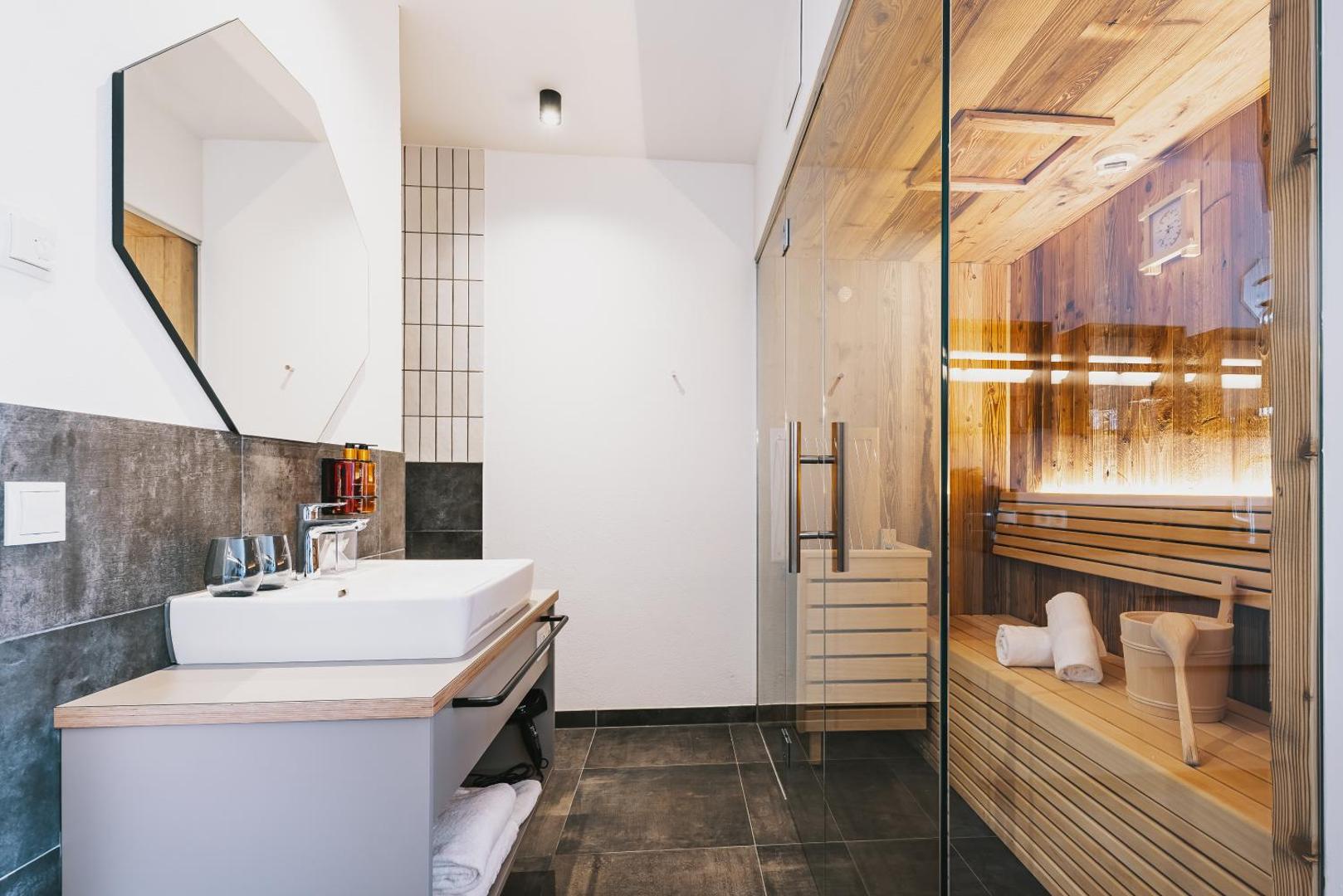 Nikolaus by AvenidA Panoramic Wellness Suites Nikolaus by AvenidA Panoramic Wellness Suites