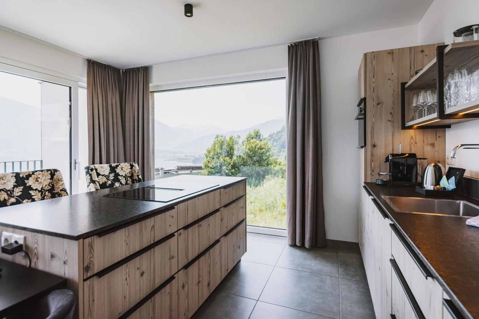 Nikolaus by AvenidA Panoramic Wellness Suites Nikolaus by AvenidA Panoramic Wellness Suites