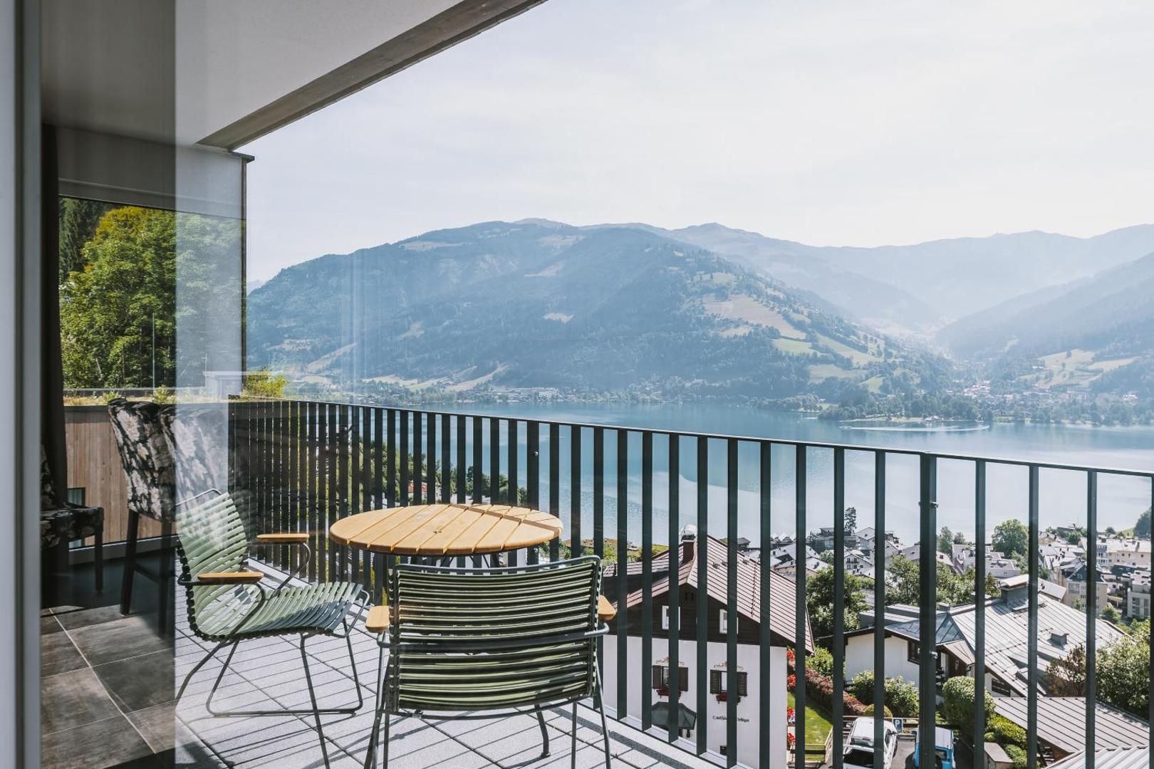 Nikolaus by AvenidA Panoramic Wellness Suites Nikolaus by AvenidA Panoramic Wellness Suites