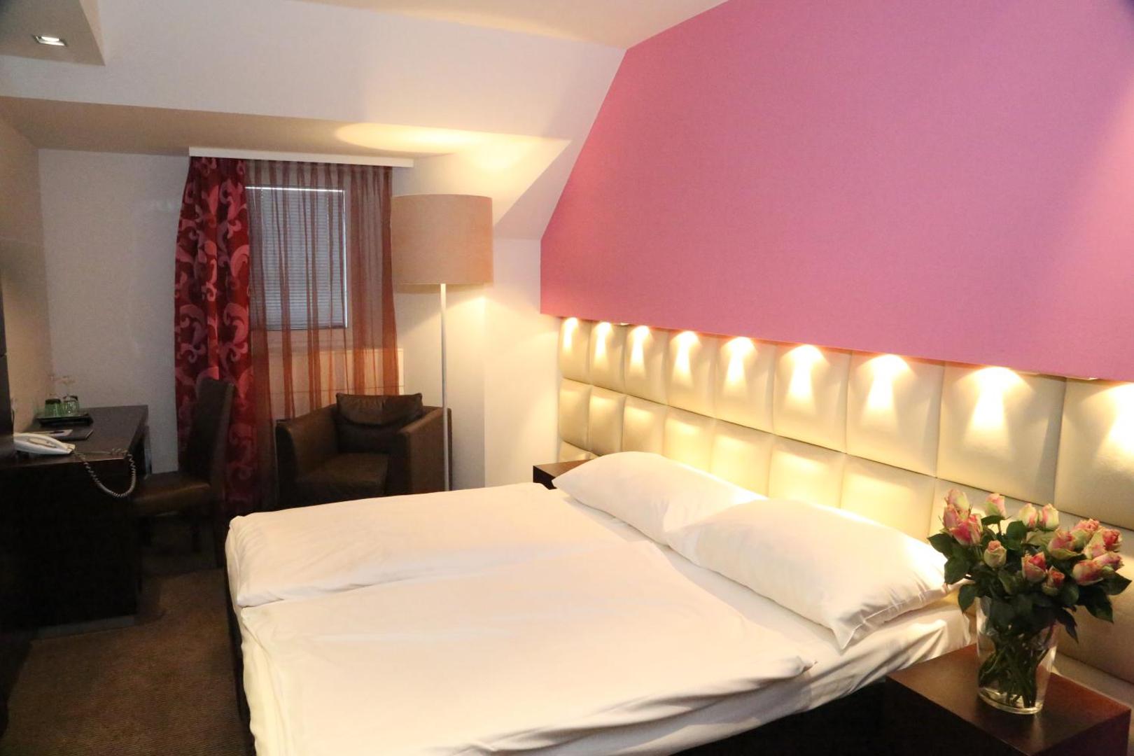 B&B HOTEL Linz City-Ost B&B HOTEL Linz City-Ost