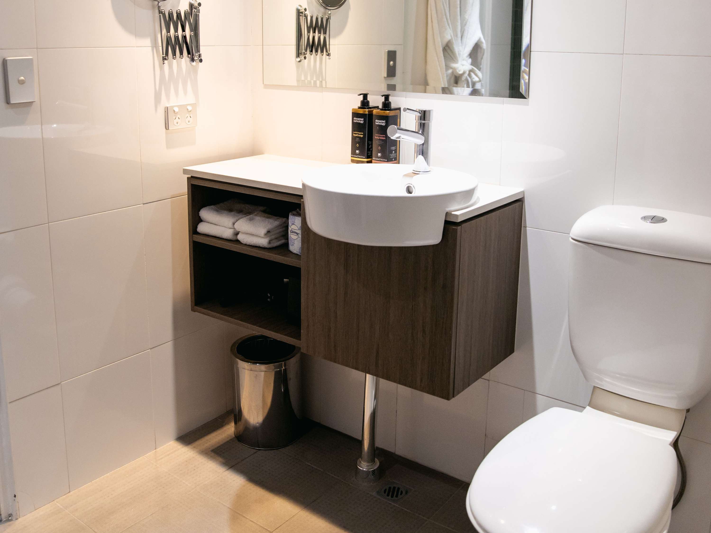 Mercure Brisbane Spring Hill Mercure Brisbane Spring Hill