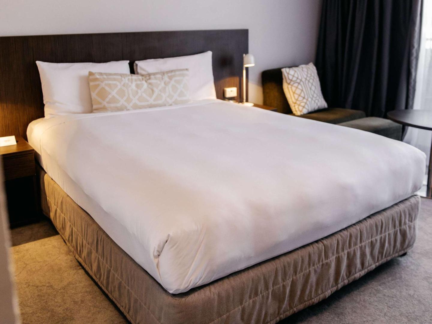 Mercure Brisbane Spring Hill Mercure Brisbane Spring Hill