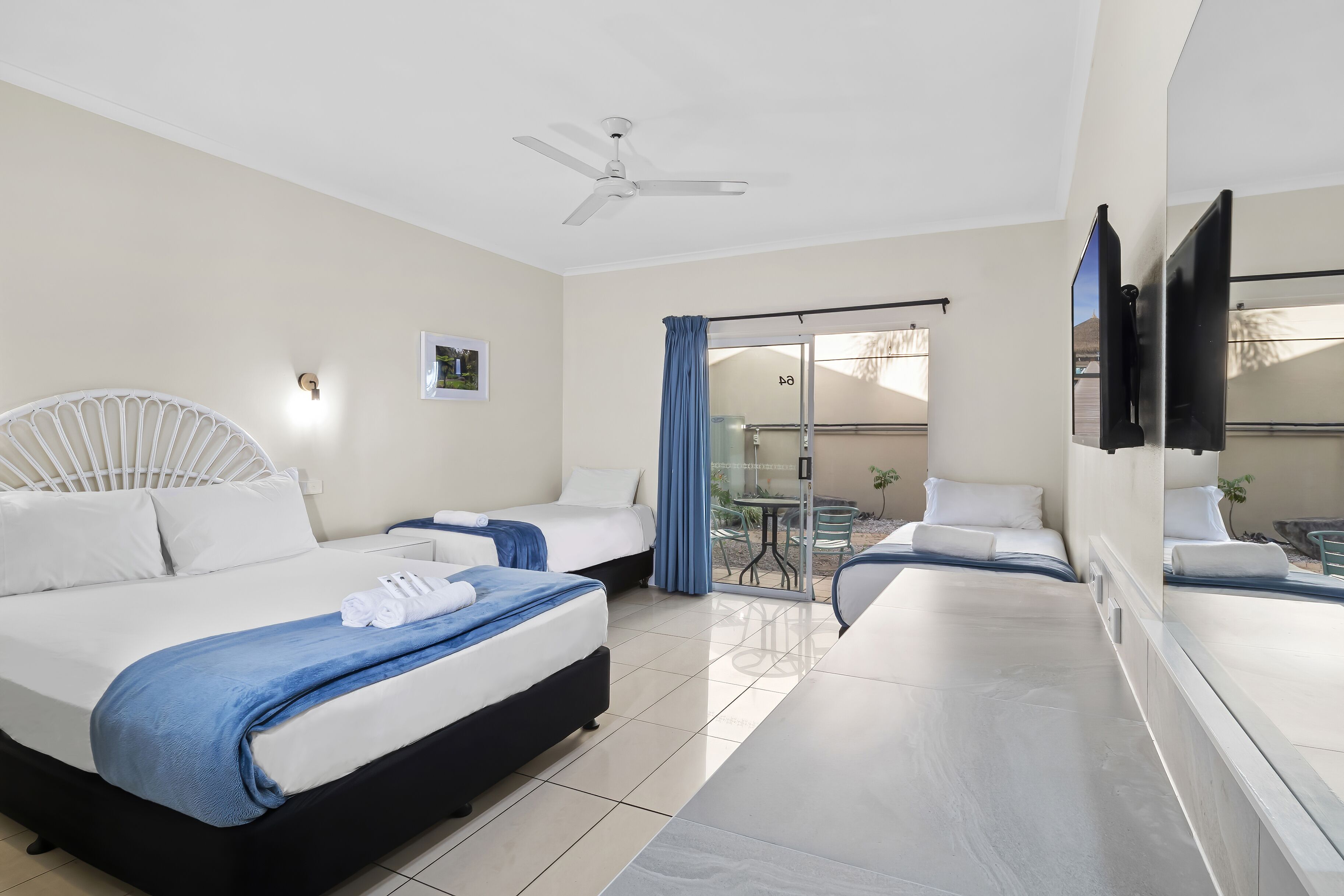 Hotel Tropiq Cairns Hotel Tropiq Cairns