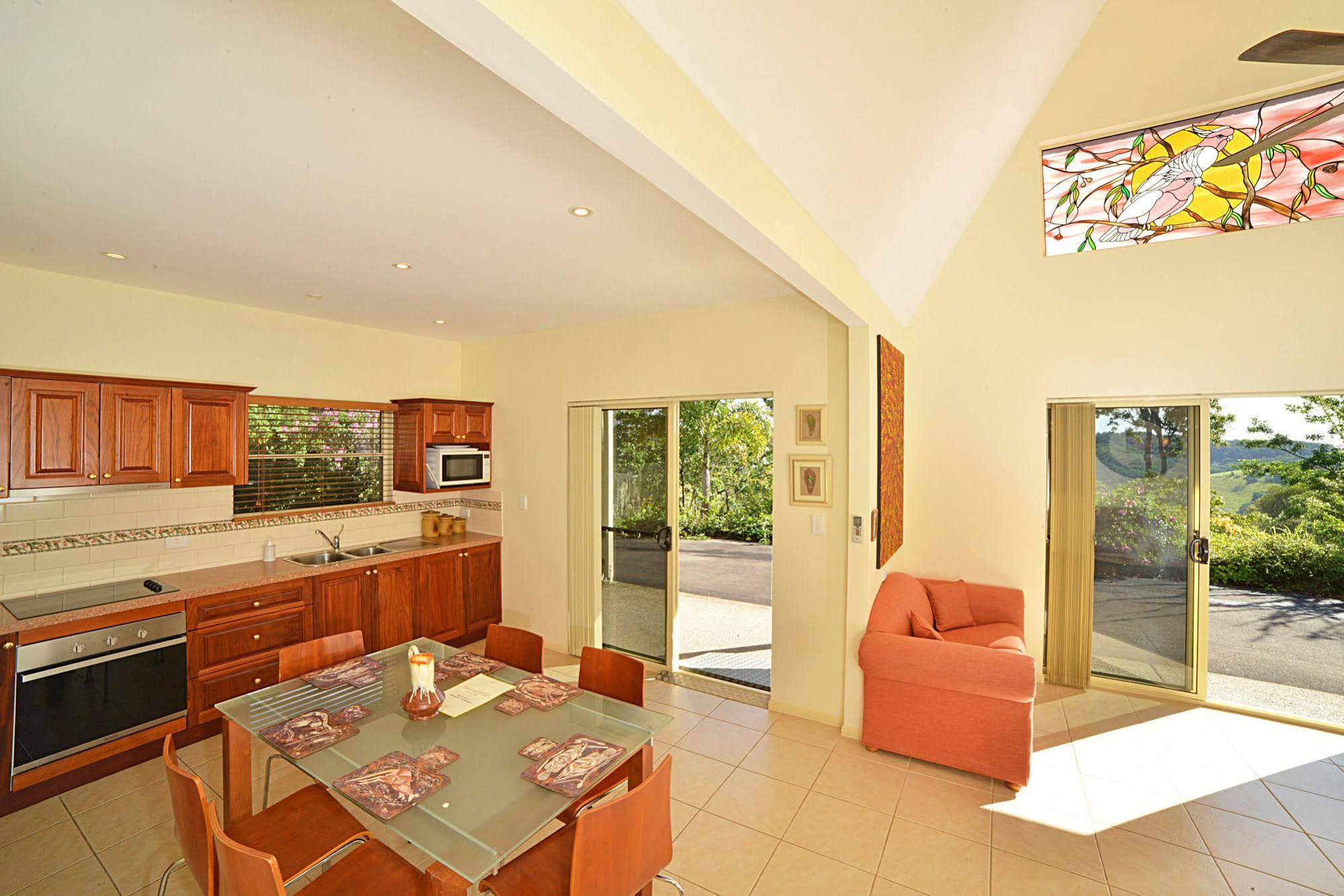 Cooroy Country Cottages Cooroy Country Cottages