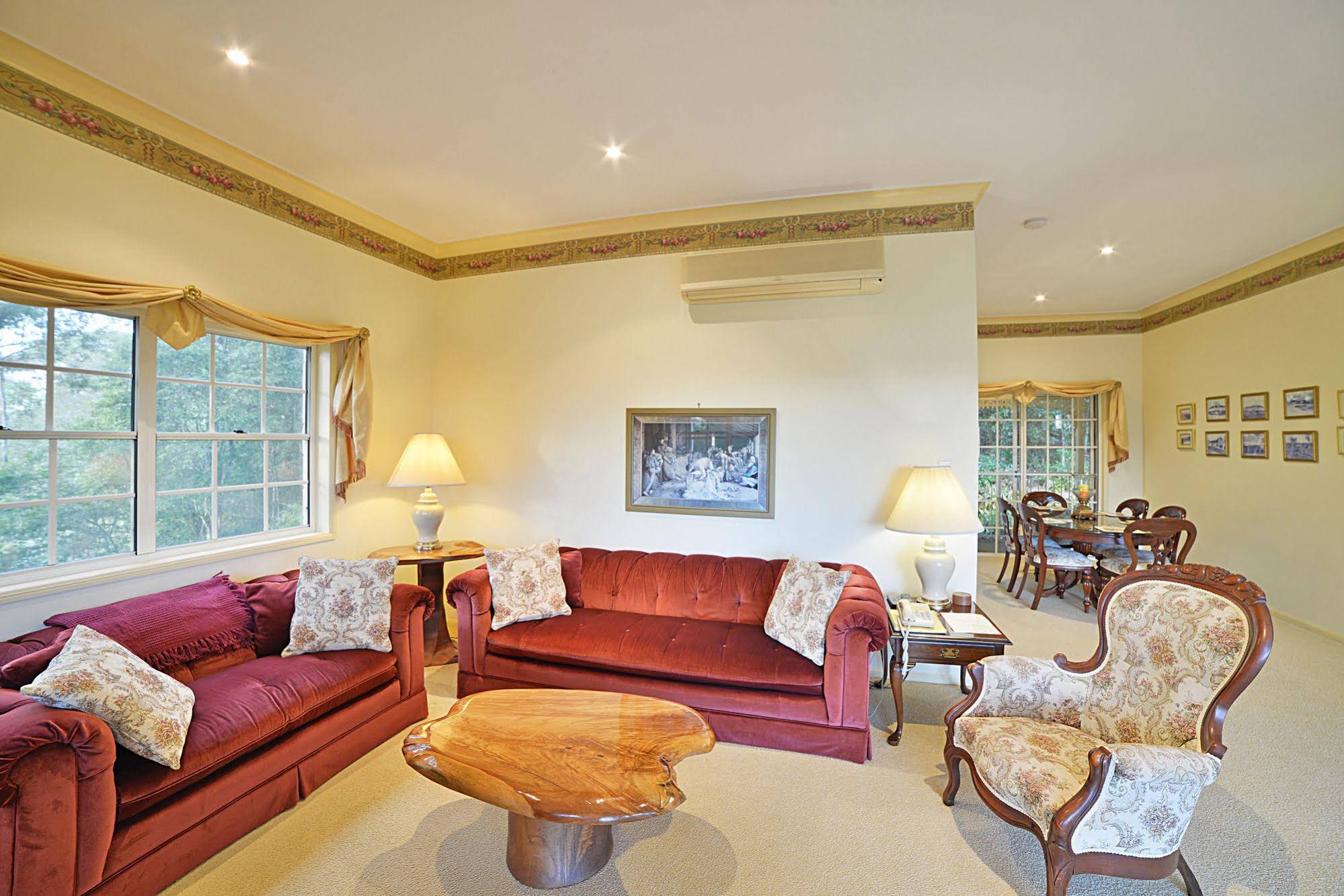 Cooroy Country Cottages Cooroy Country Cottages