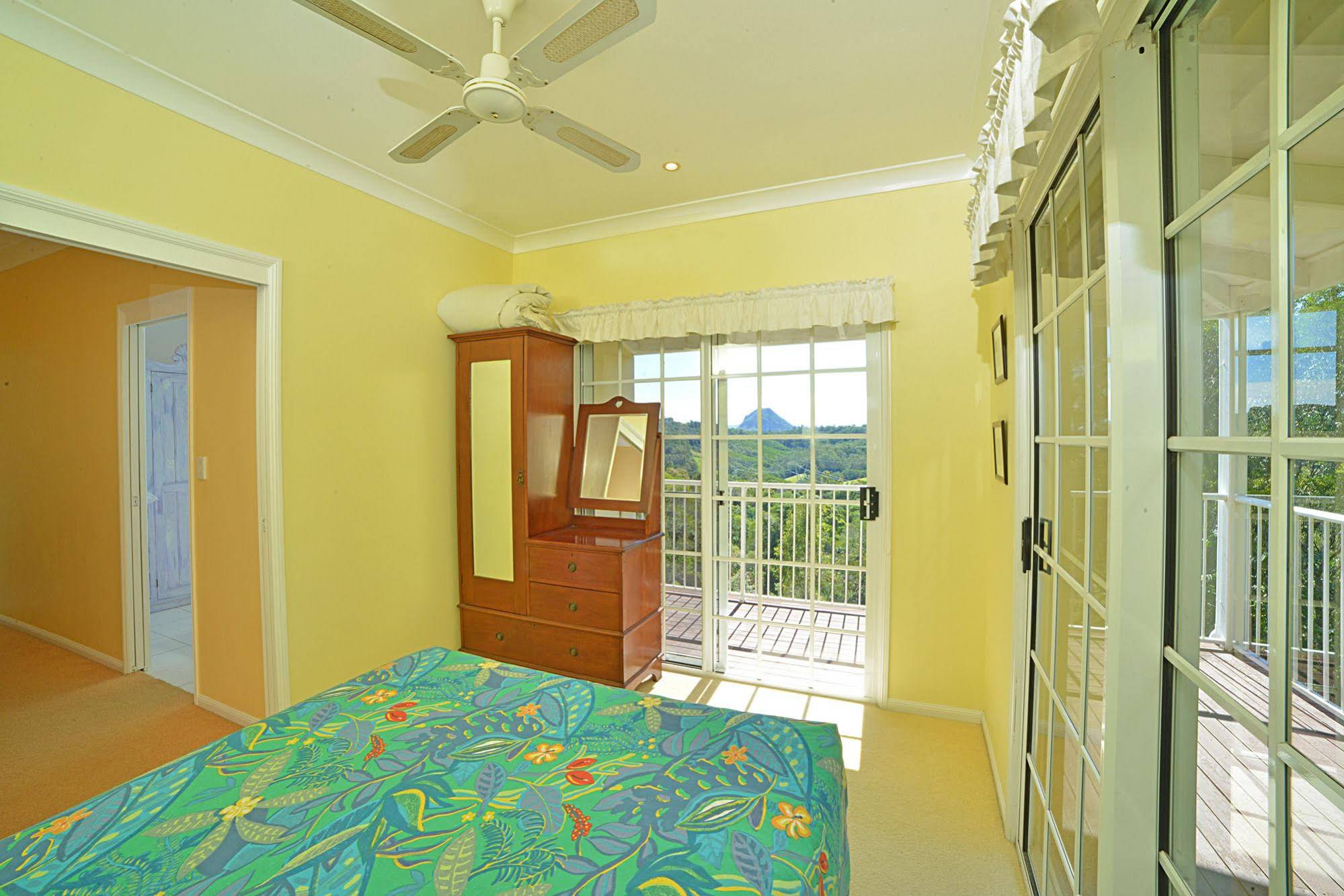 Cooroy Country Cottages Cooroy Country Cottages