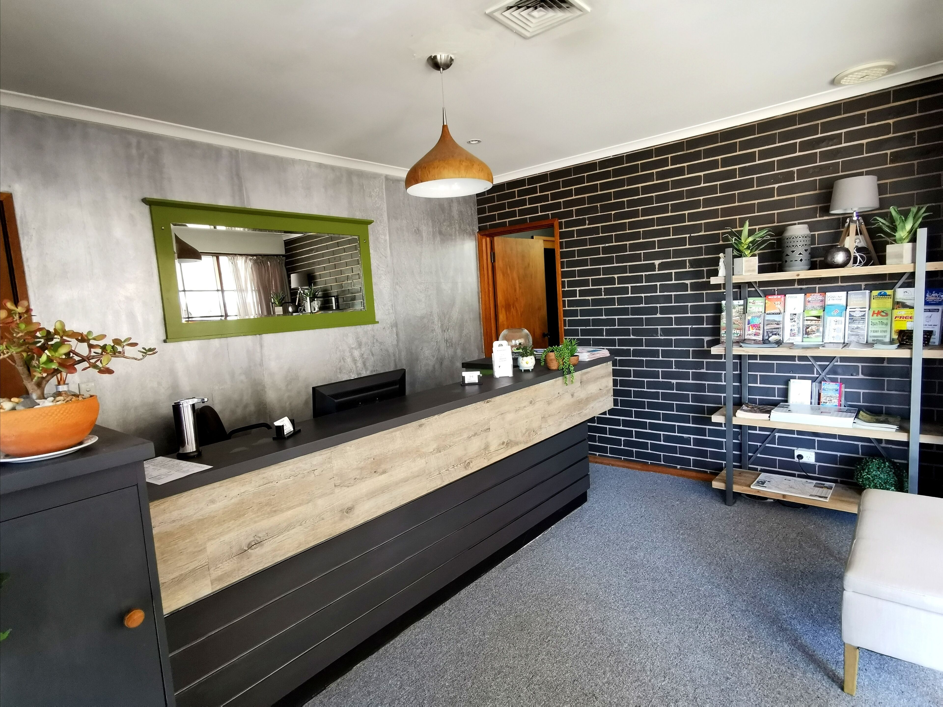 Comfort Inn Town House Comfort Inn Town House