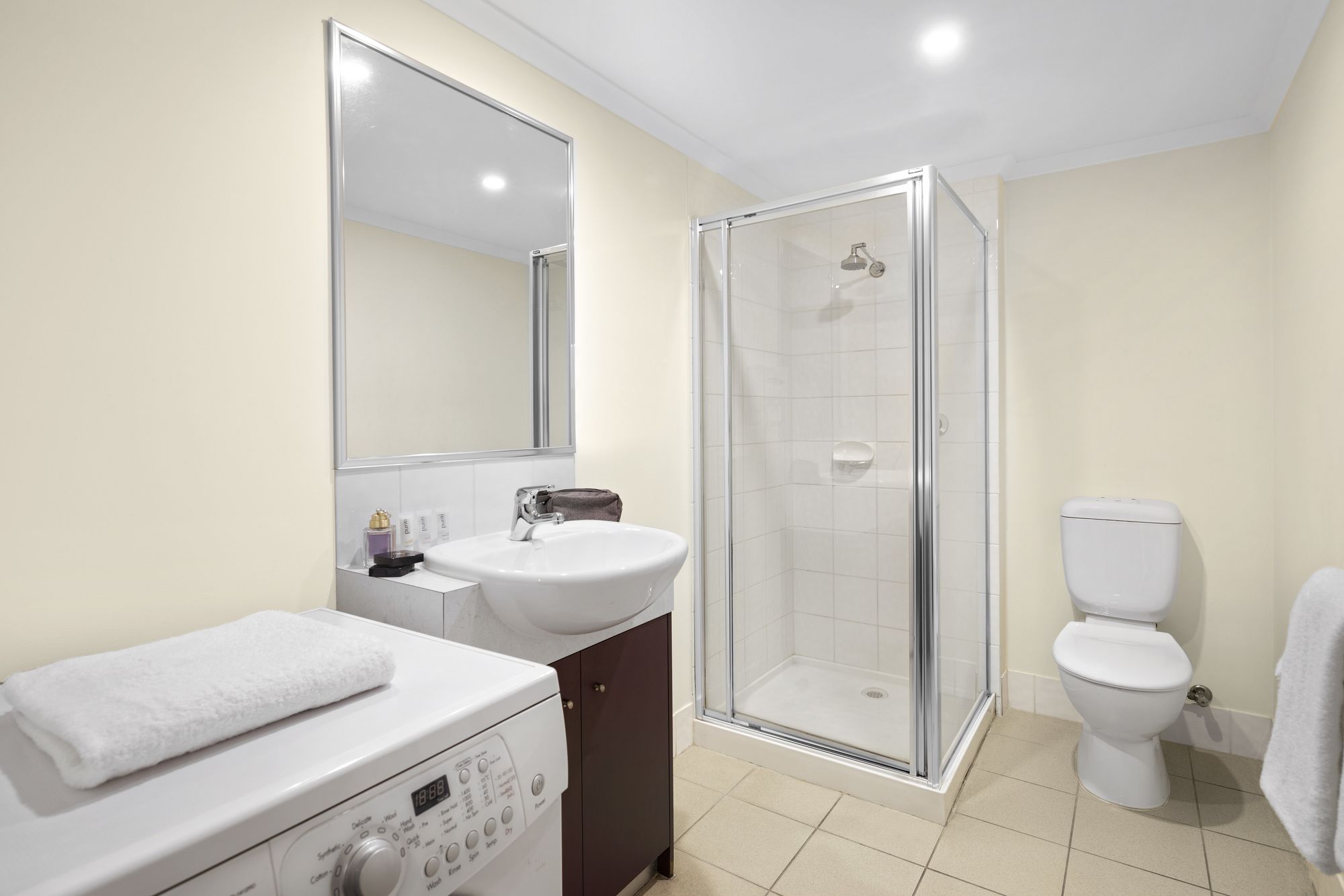 Quest Mont Albert Quest Mont Albert