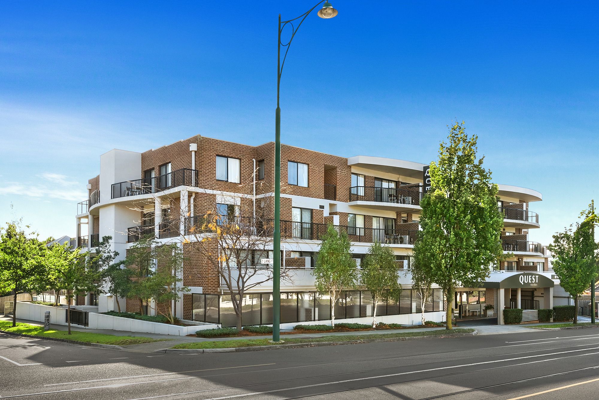 Quest Mont Albert Quest Mont Albert