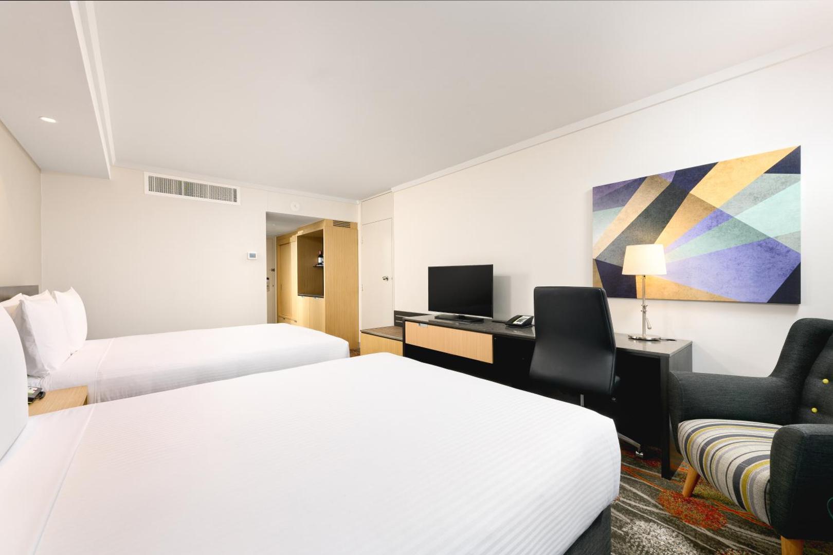 Holiday Inn Perth City Centre Holiday Inn Perth City Centre