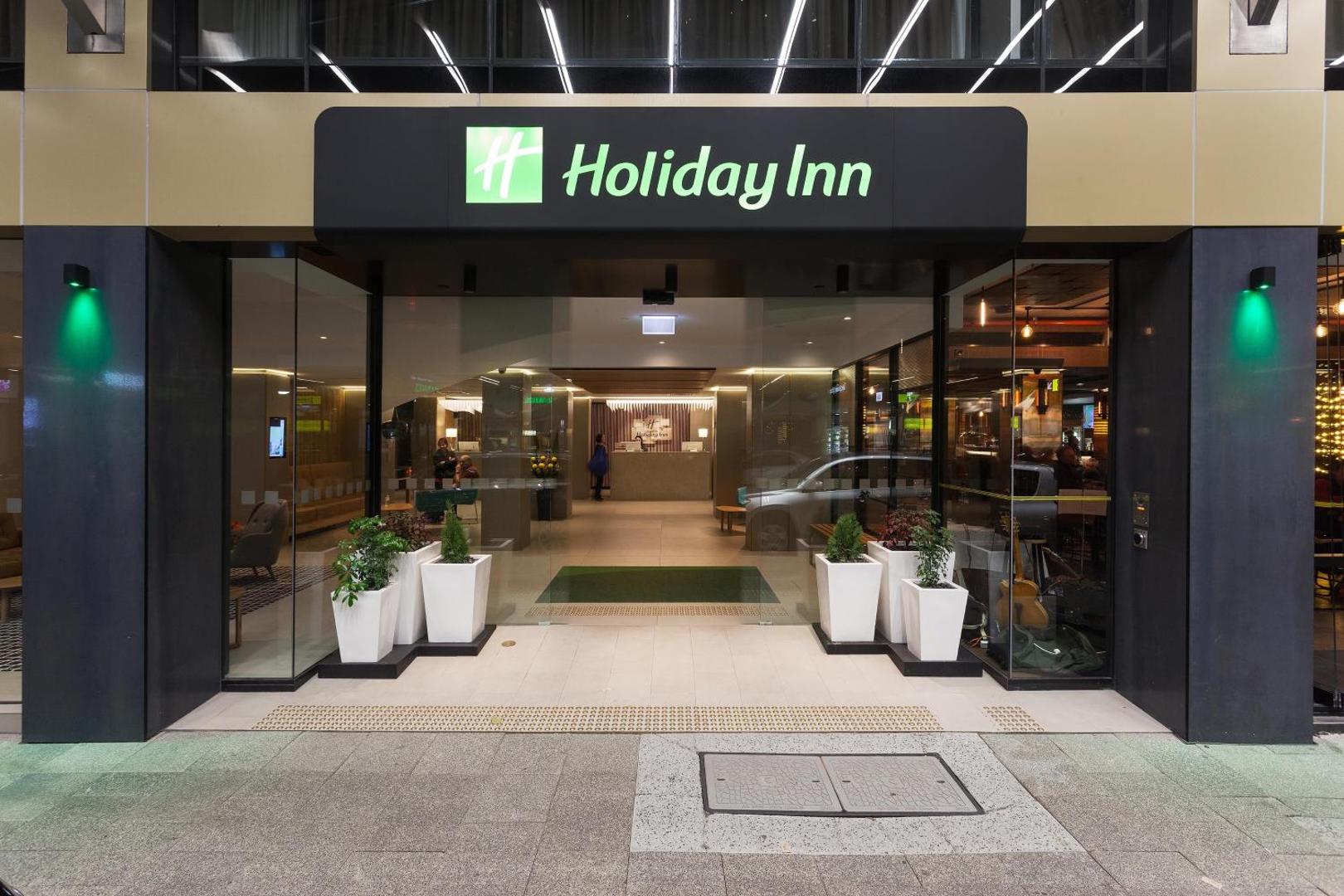 Holiday Inn Perth City Centre Holiday Inn Perth City Centre