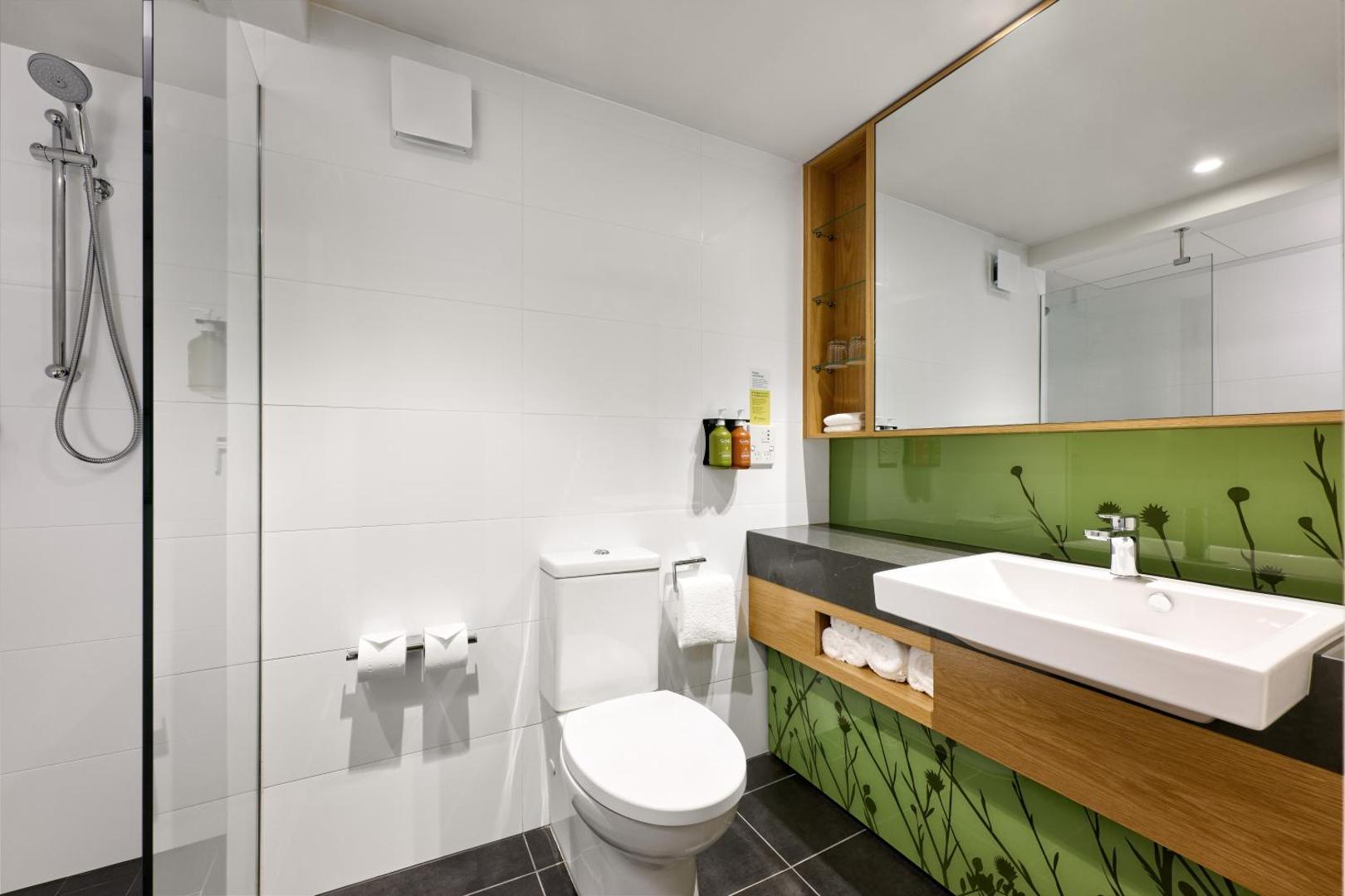 Holiday Inn Perth City Centre Holiday Inn Perth City Centre