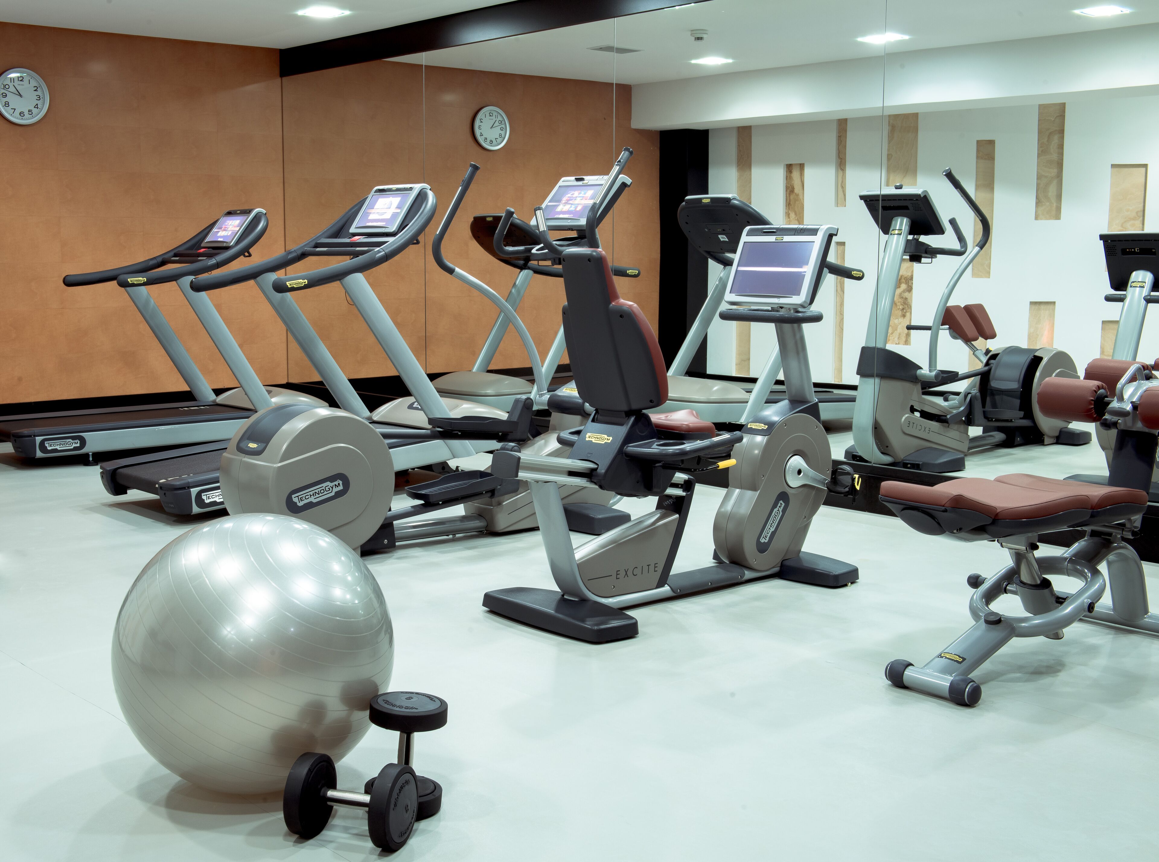 Ramada Hotel And Suites Baku Ramada Hotel And Suites Baku