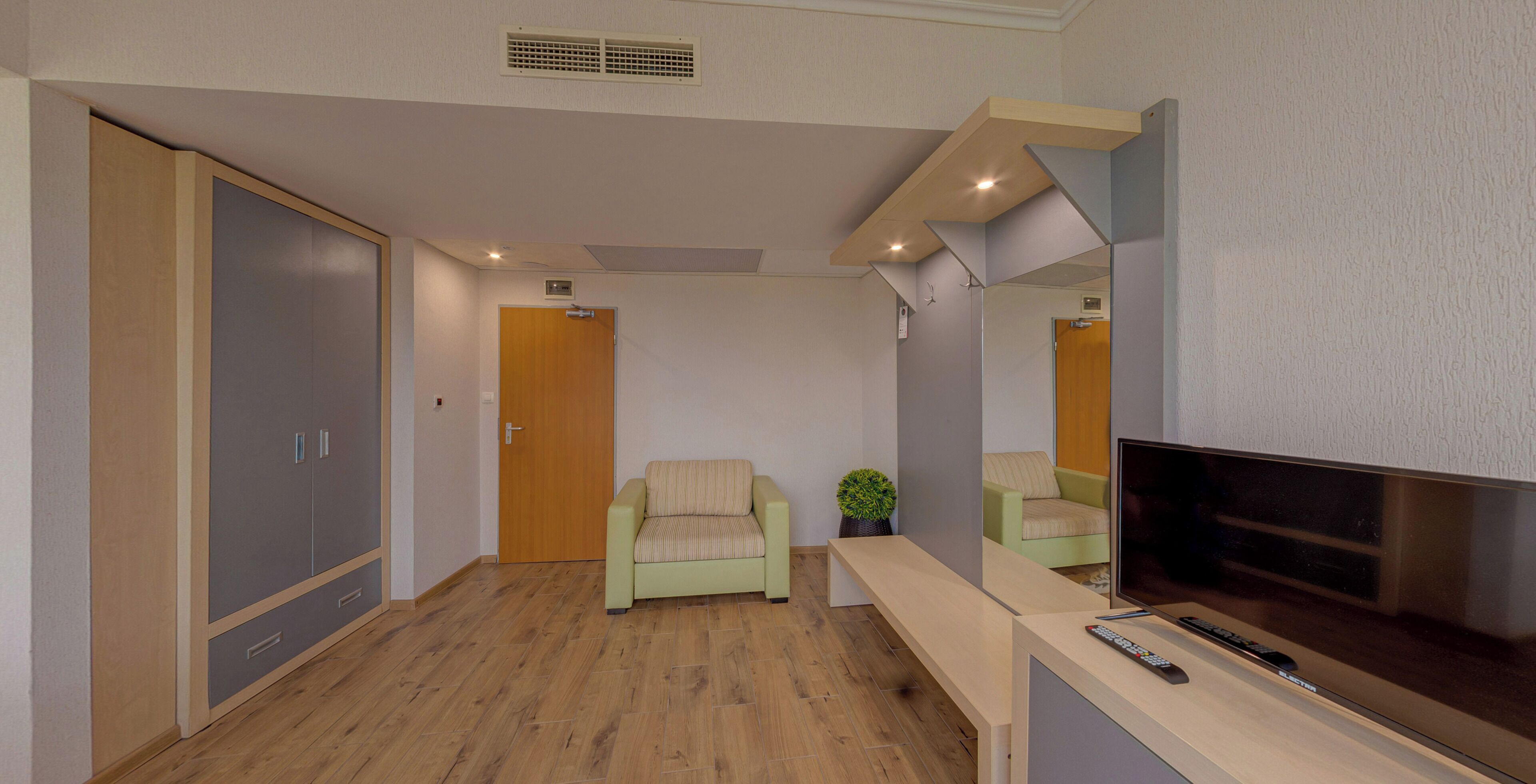 Hotel Marina Palace Affiliated by Meliá Hotel Marina Palace Affiliated by Meliá