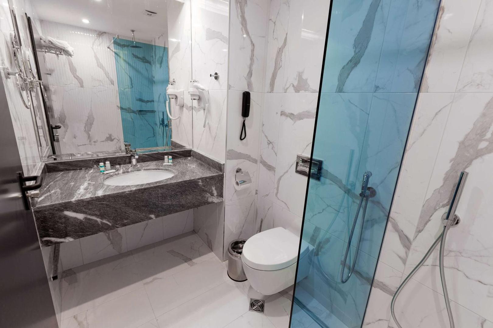 Best Western PLUS Premium Inn & Casino