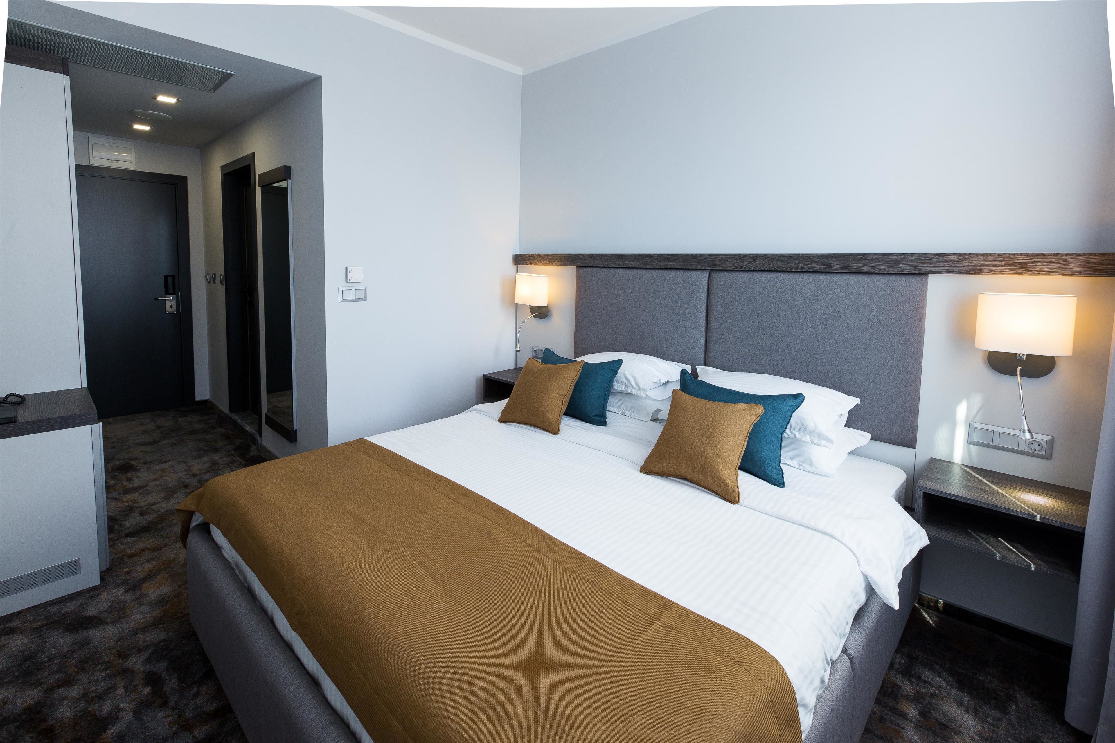 Best Western PLUS Premium Inn & Casino