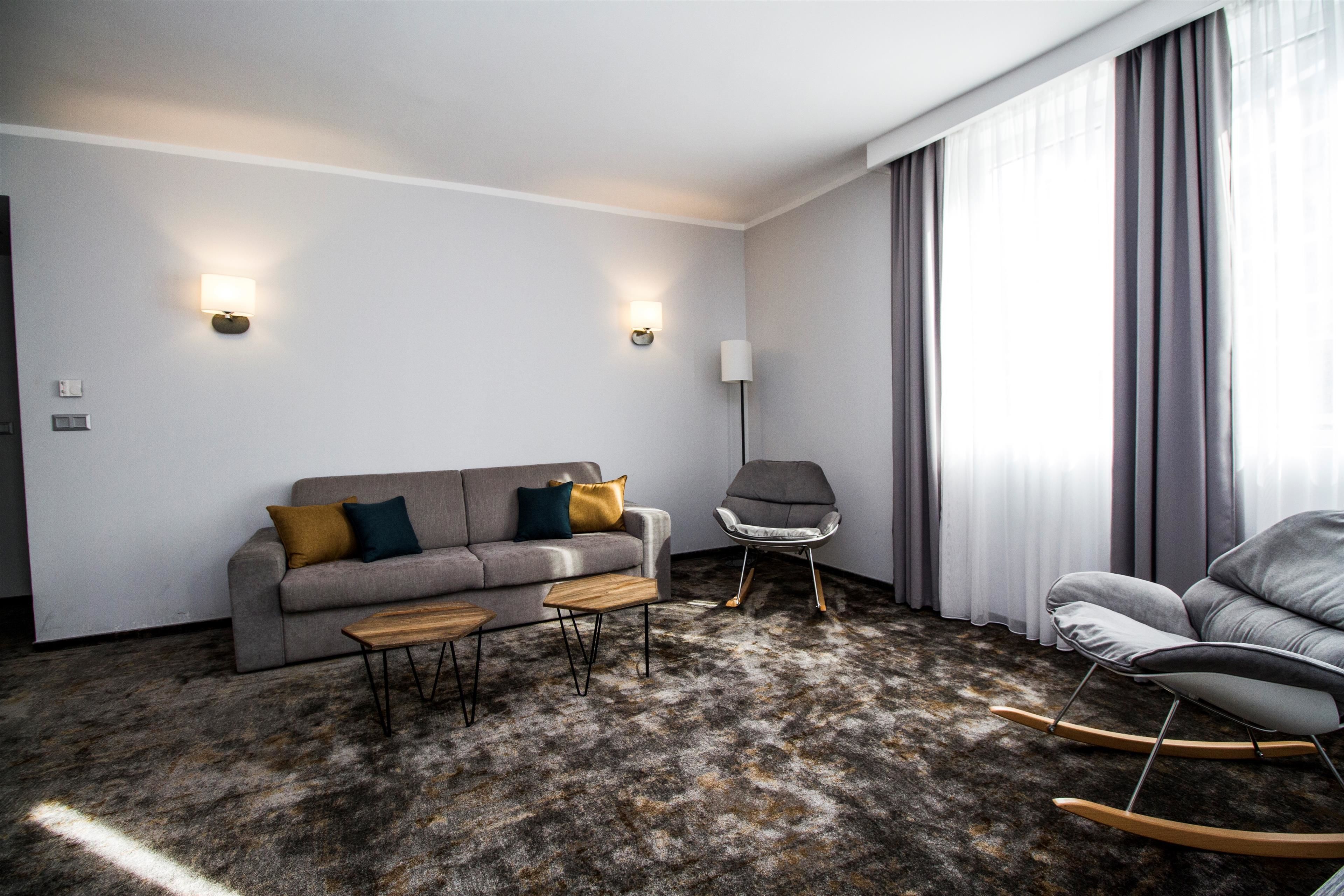 Best Western PLUS Premium Inn & Casino