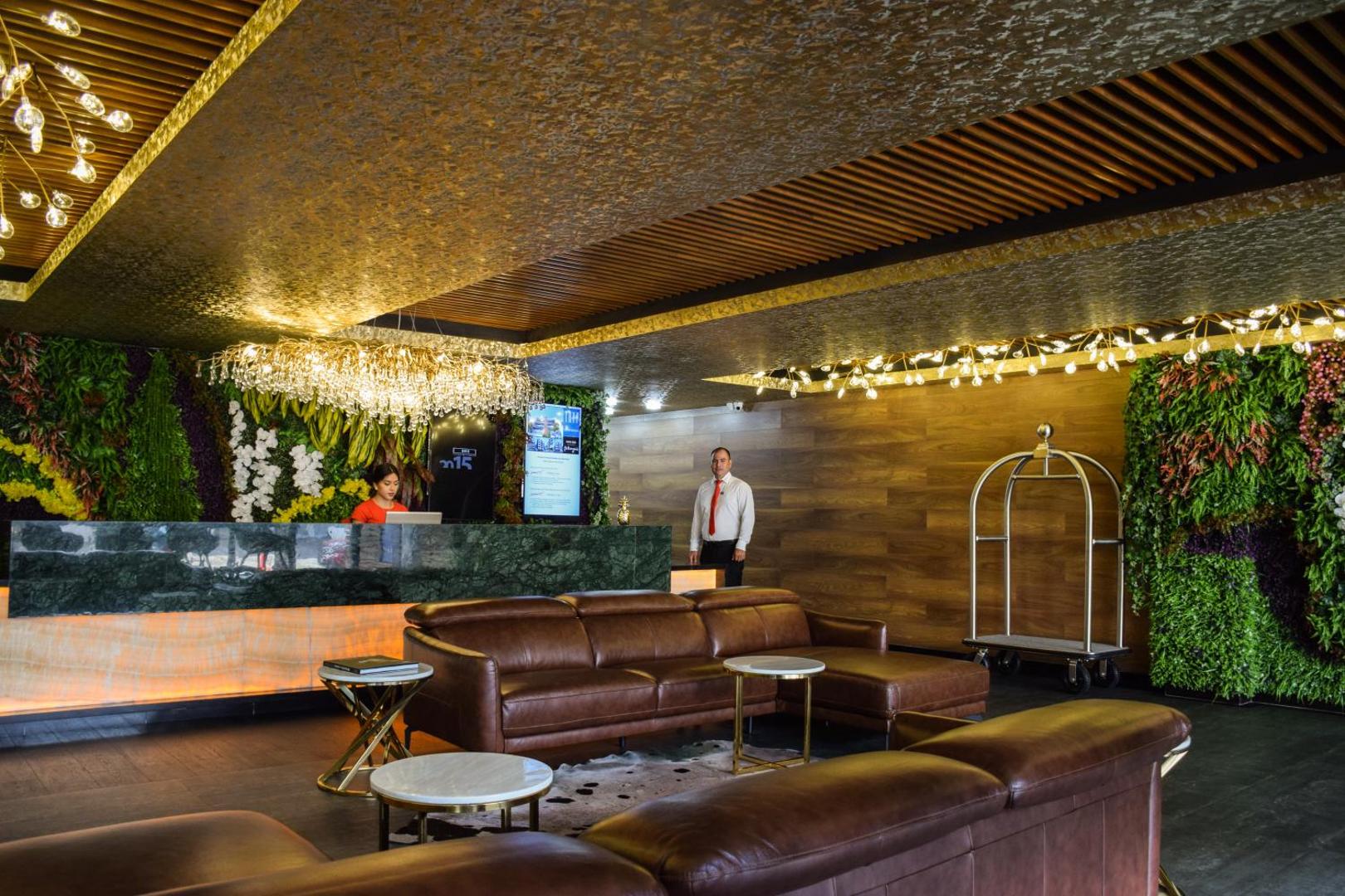 TRYP by Wyndham Santa Cruz TRYP by Wyndham Santa Cruz