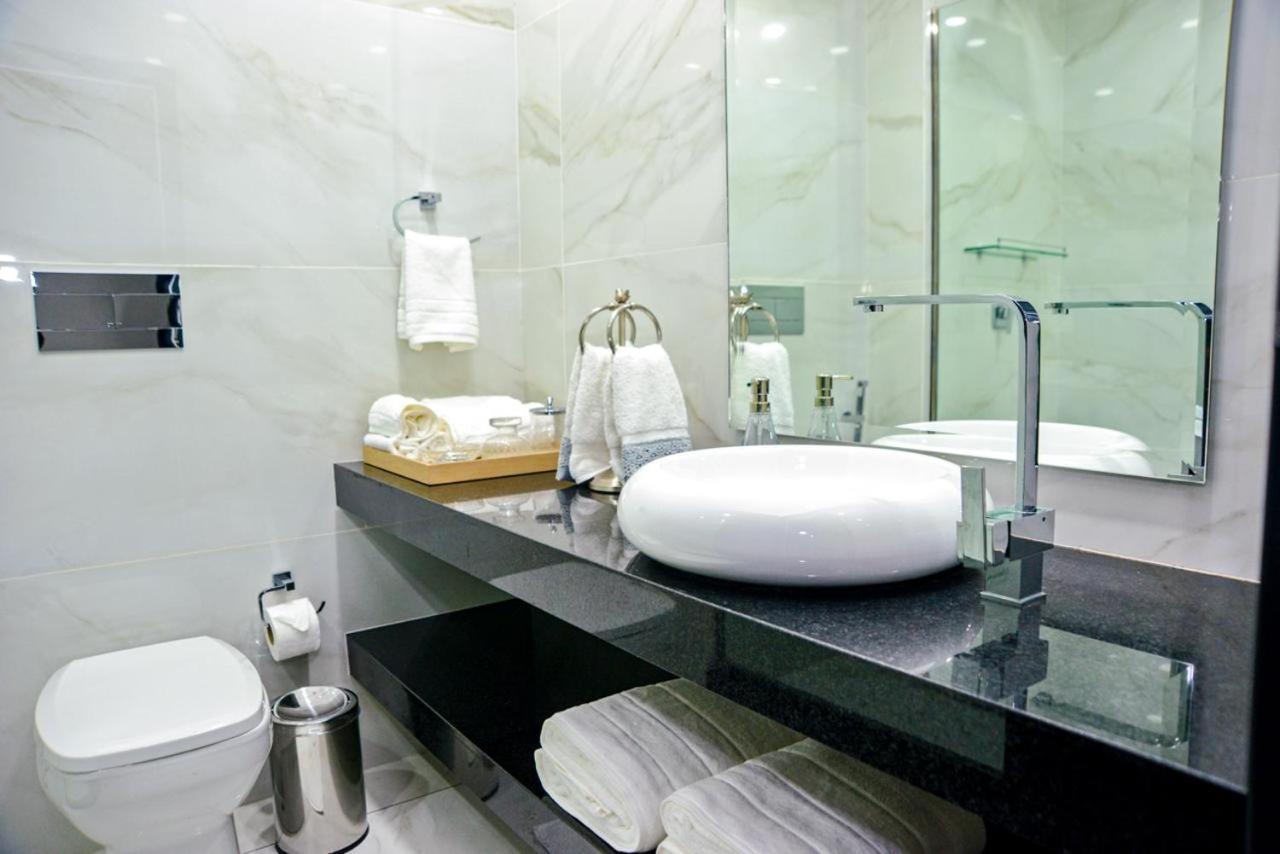 TRYP by Wyndham Santa Cruz TRYP by Wyndham Santa Cruz