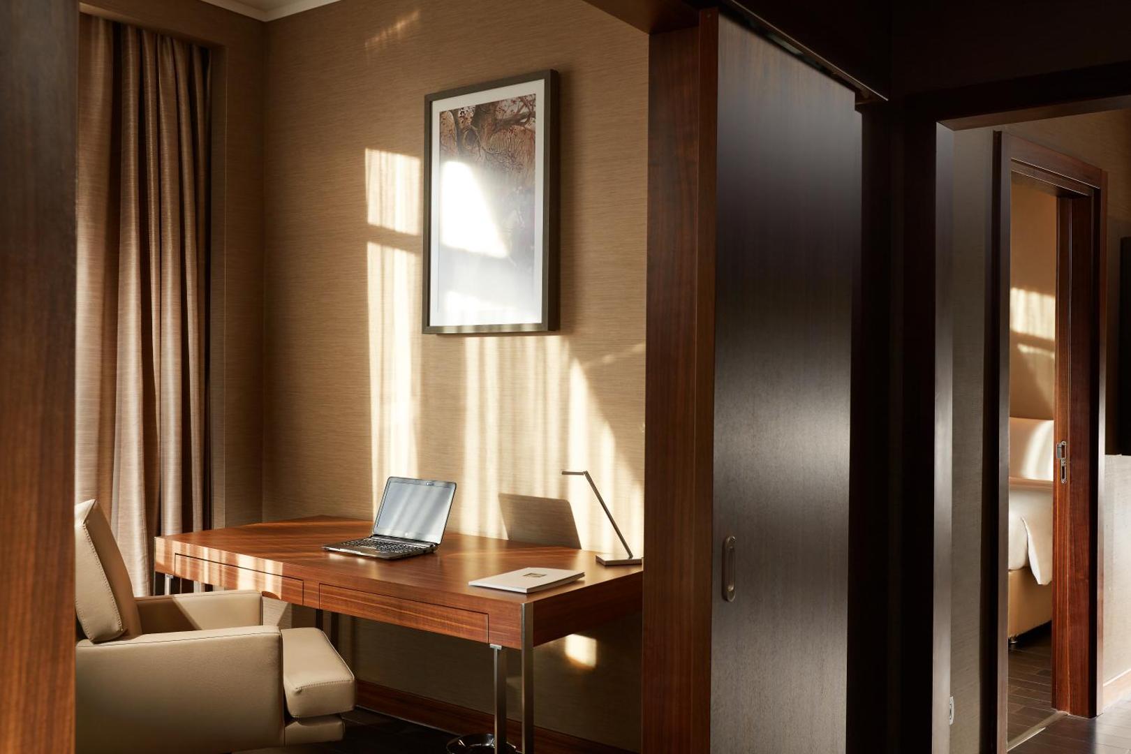 The Renaissance Minsk Congress Hotel and Spa Centre Hotel The Renaissance Minsk Congress Hotel and Spa Centre Hotel