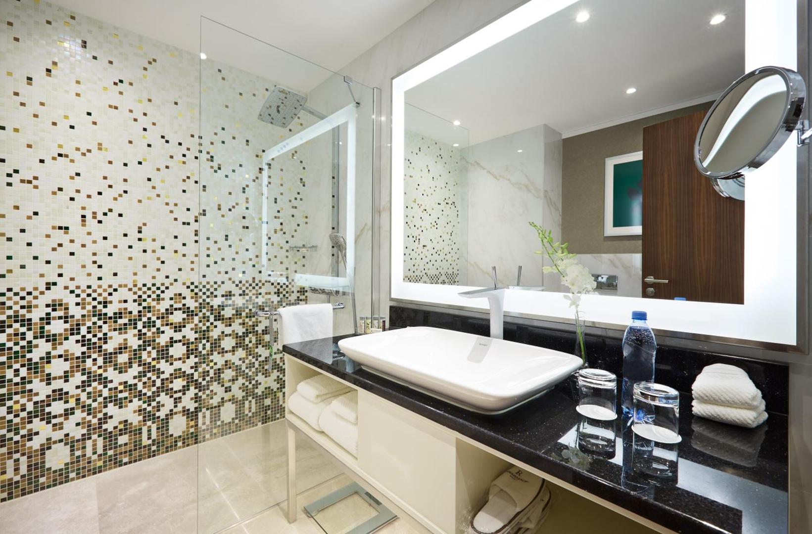 The Renaissance Minsk Congress Hotel and Spa Centre Hotel The Renaissance Minsk Congress Hotel and Spa Centre Hotel