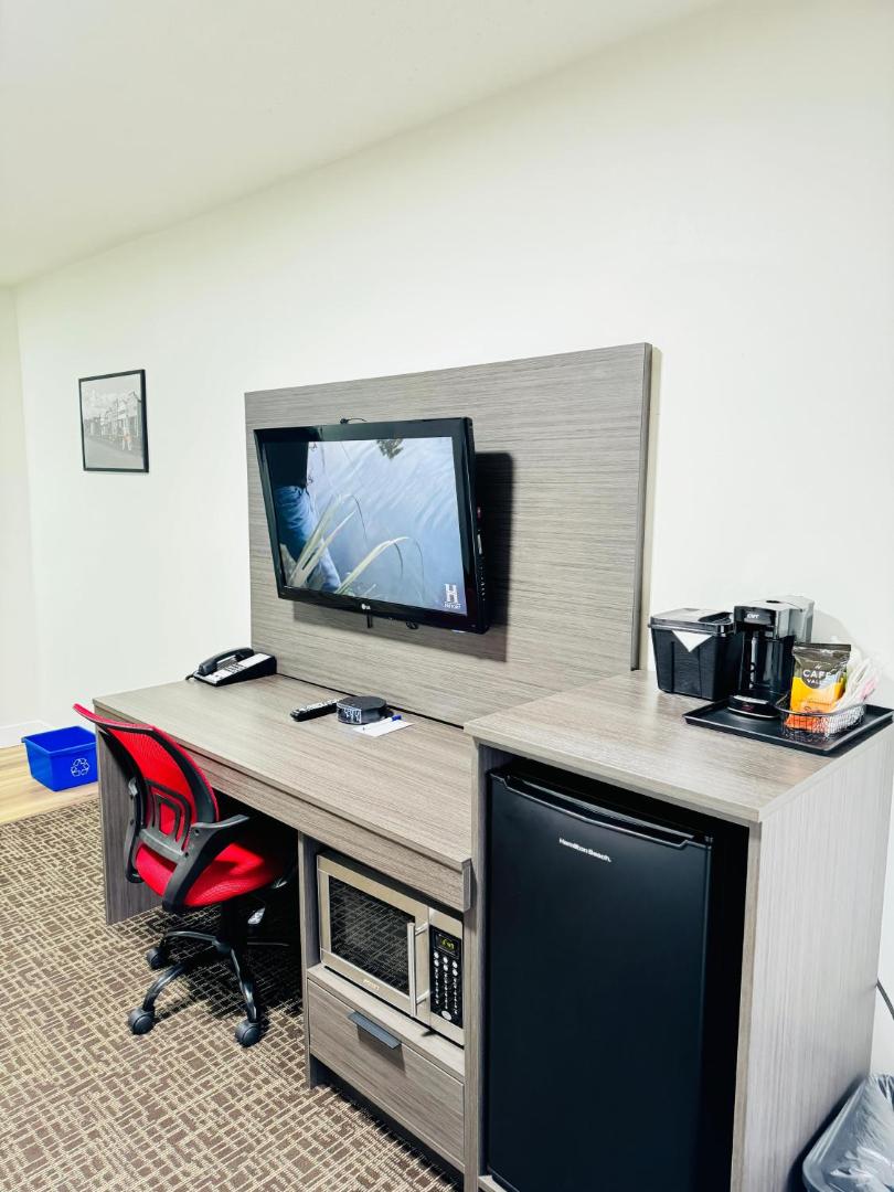 Ramada by Wyndham Dawson Creek Ramada by Wyndham Dawson Creek