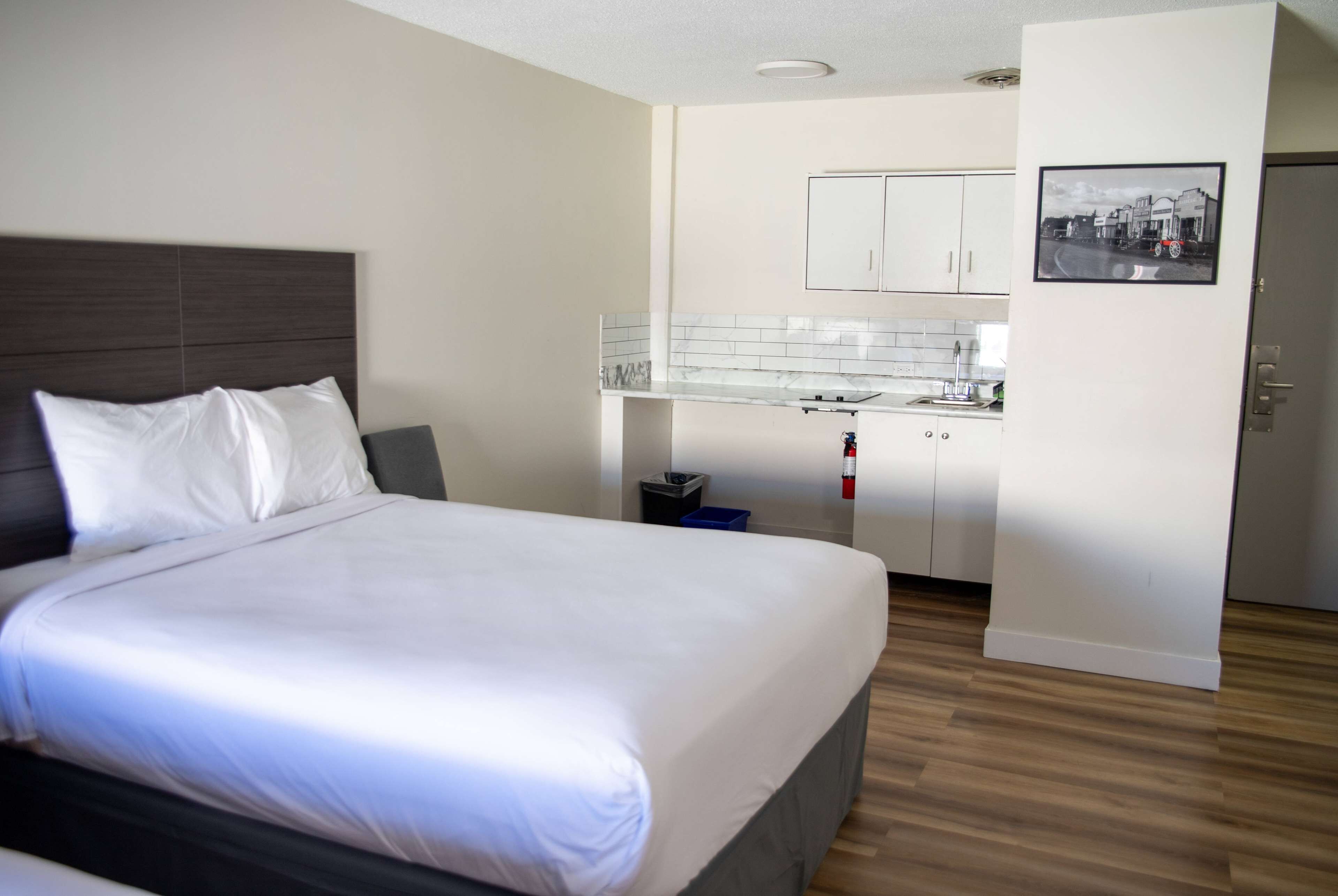 Ramada by Wyndham Dawson Creek Ramada by Wyndham Dawson Creek