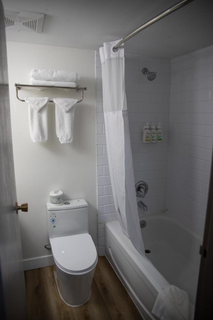 Ramada by Wyndham Dawson Creek Ramada by Wyndham Dawson Creek