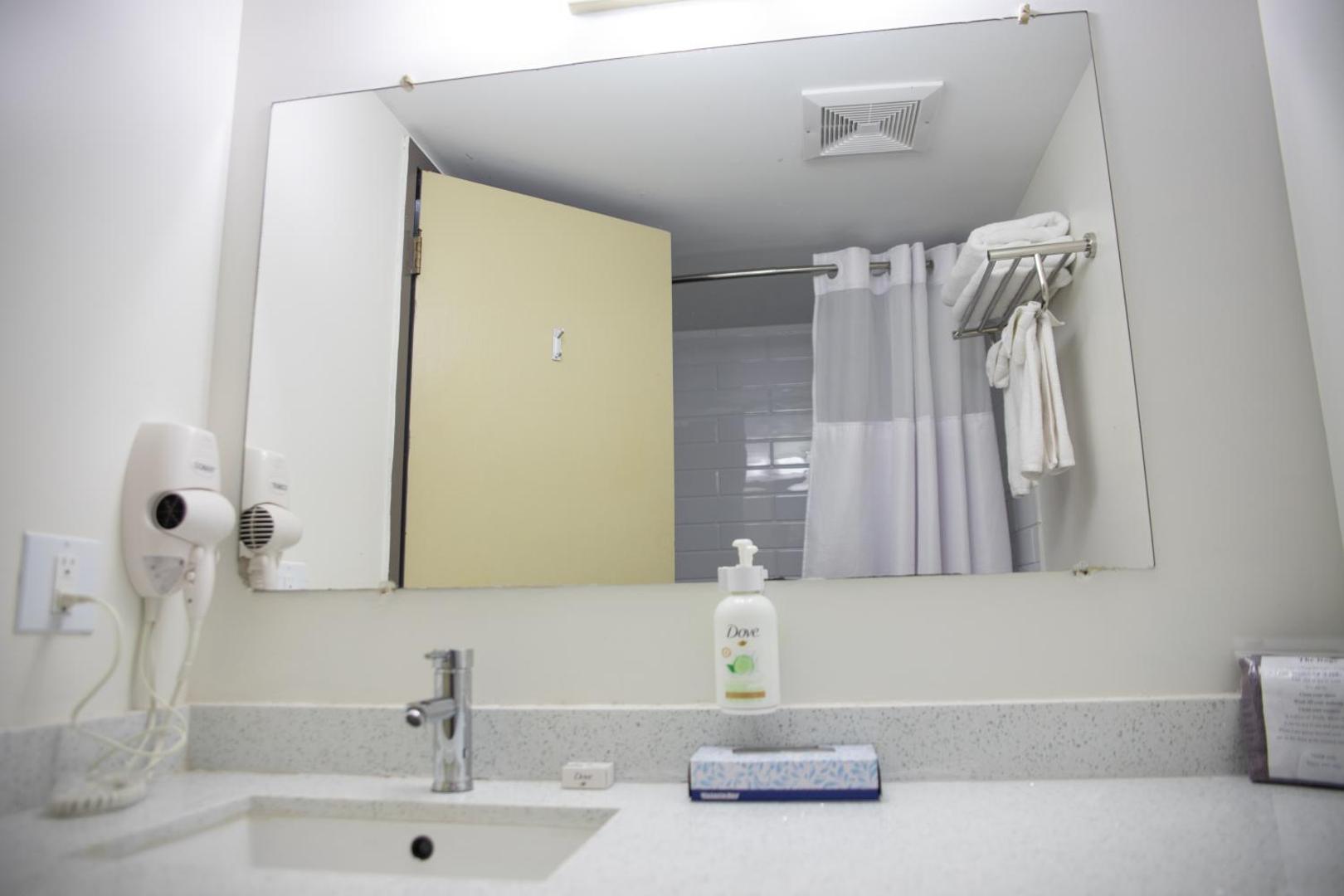 Ramada by Wyndham Dawson Creek Ramada by Wyndham Dawson Creek