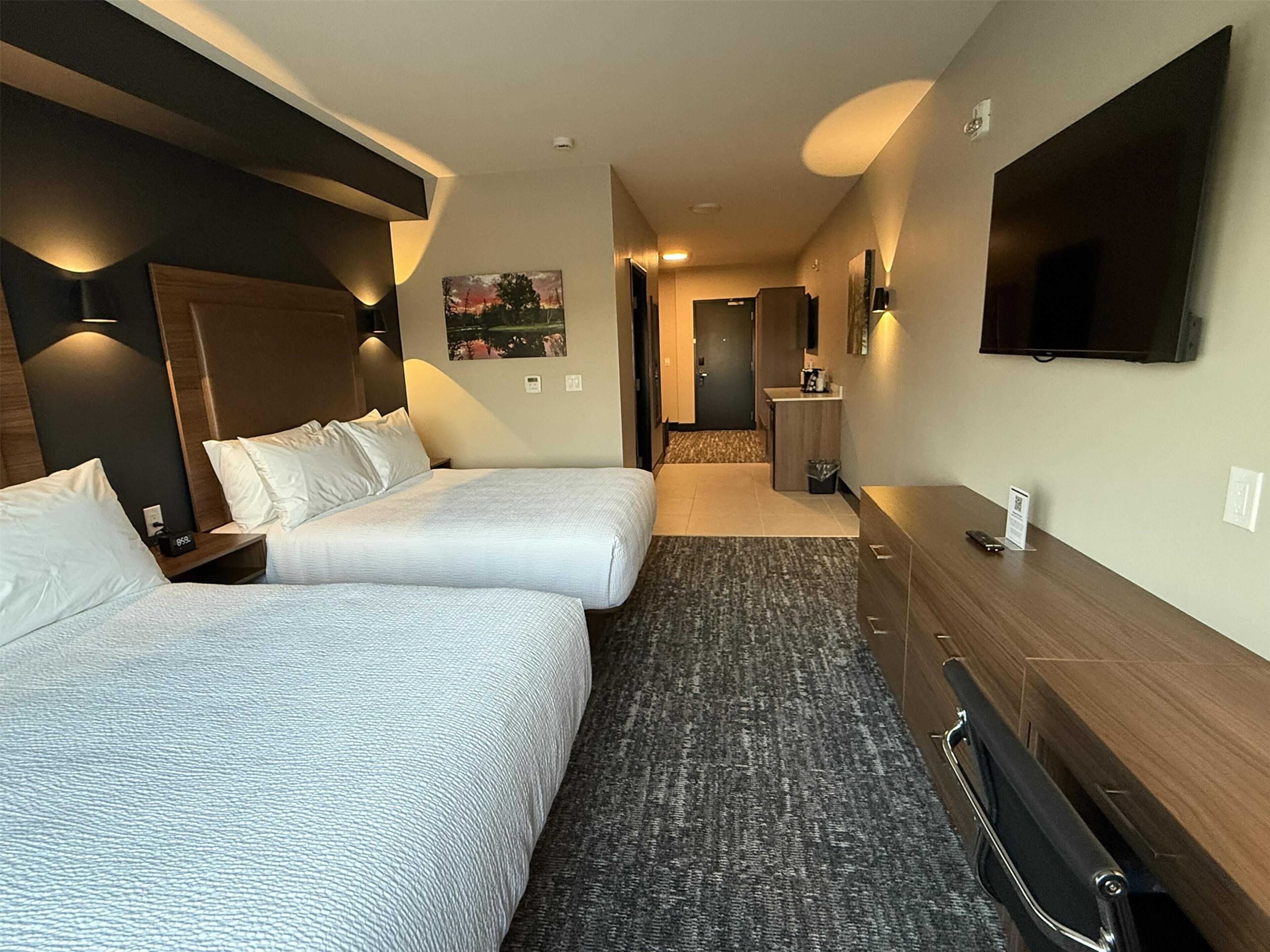 Best Western Plus Neepawa Hotel