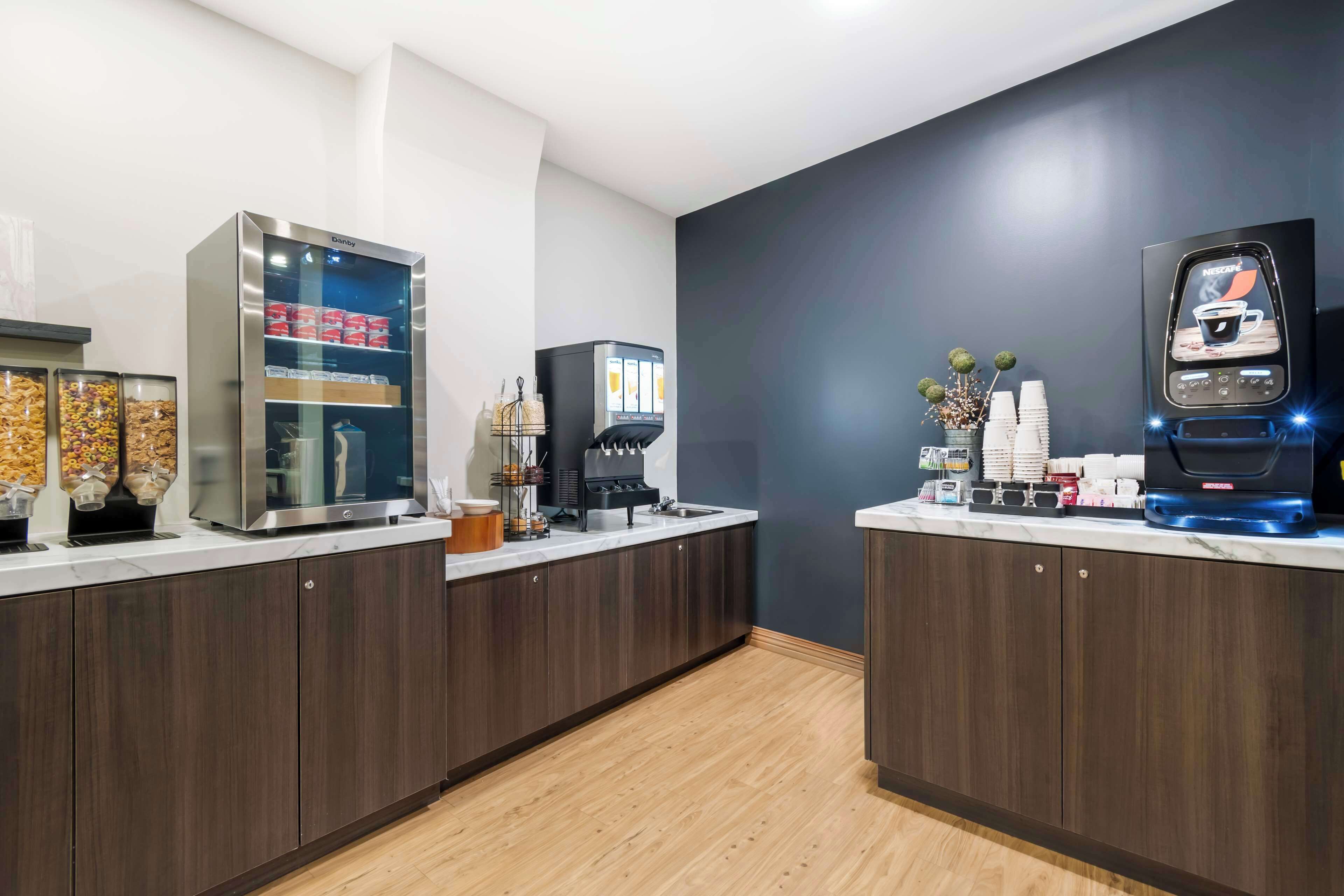 Villa Inn & Suites Villa Inn & Suites