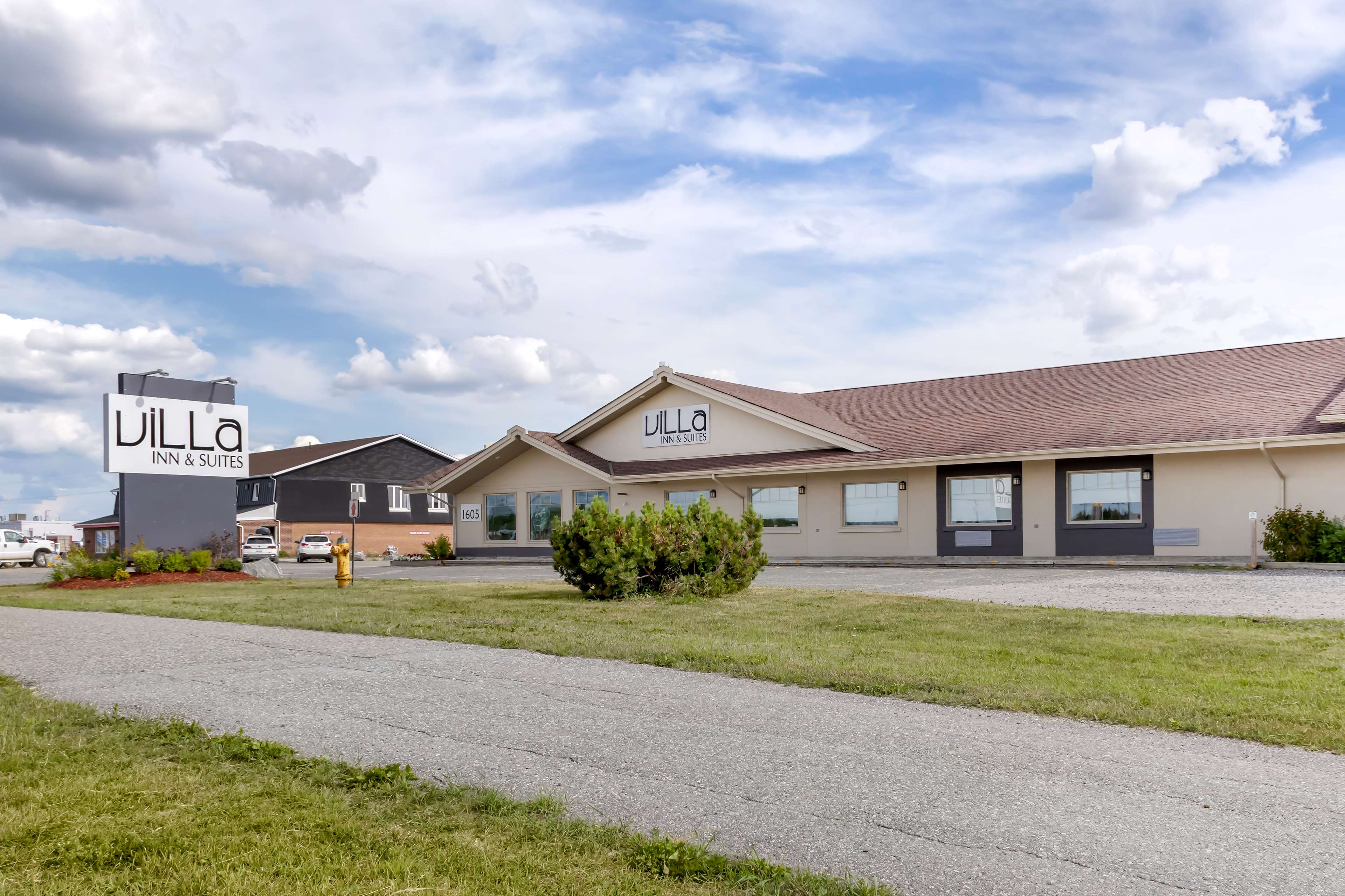 Villa Inn & Suites Villa Inn & Suites